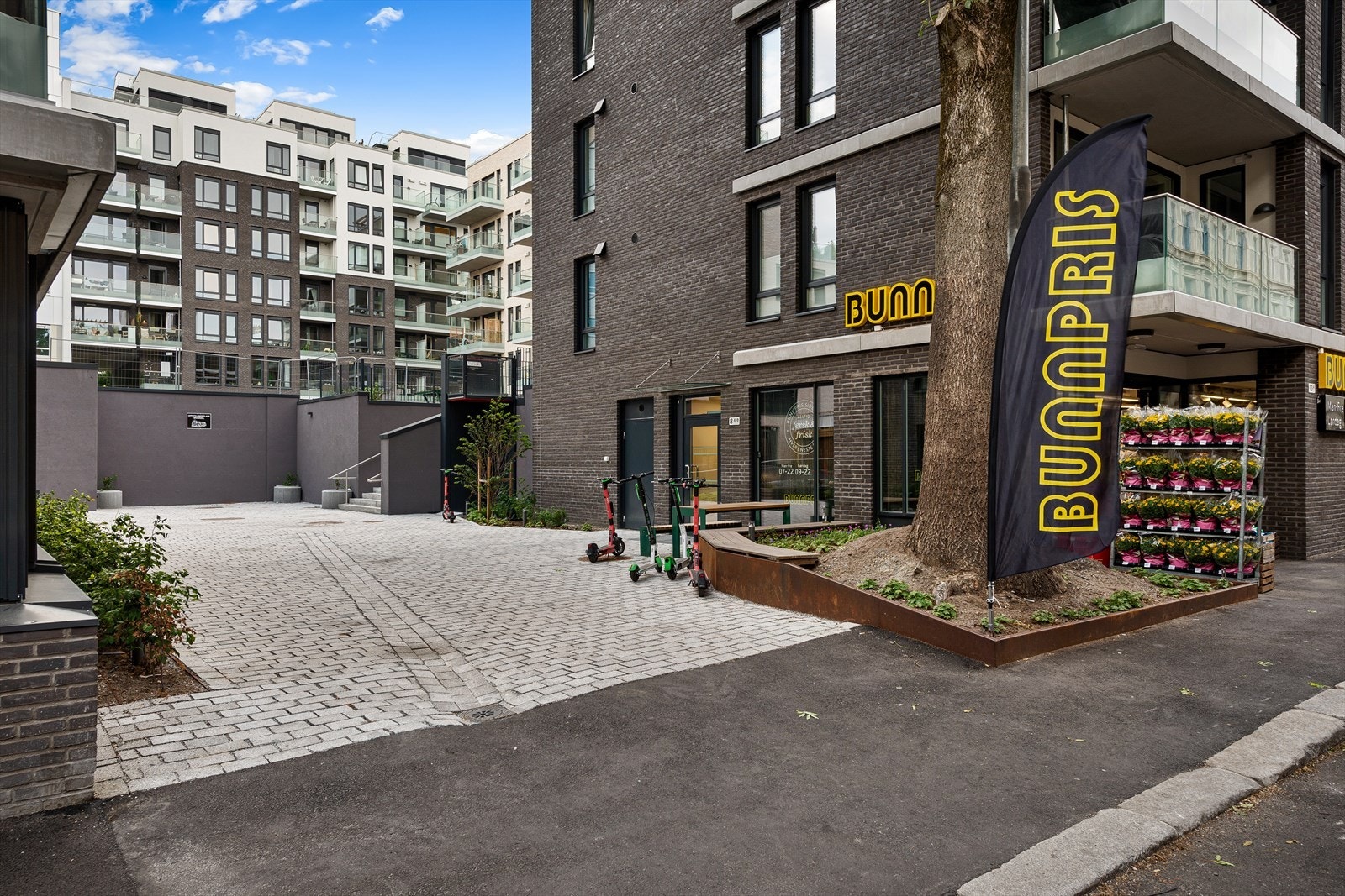 Bunnpris rett utenfor leiligheten. Galleribilde