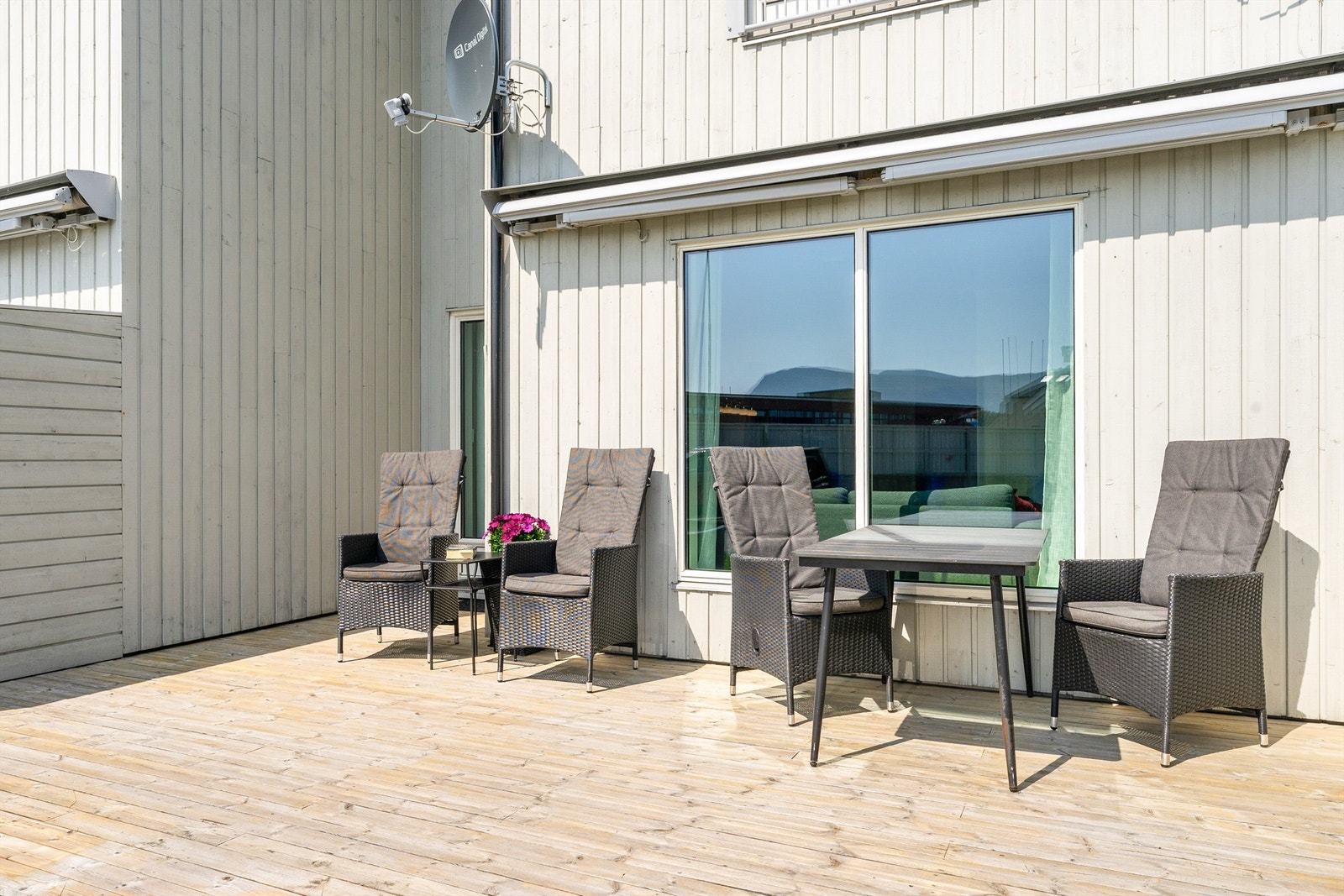 Veranda for soling
på de fine dagene Galleribilde