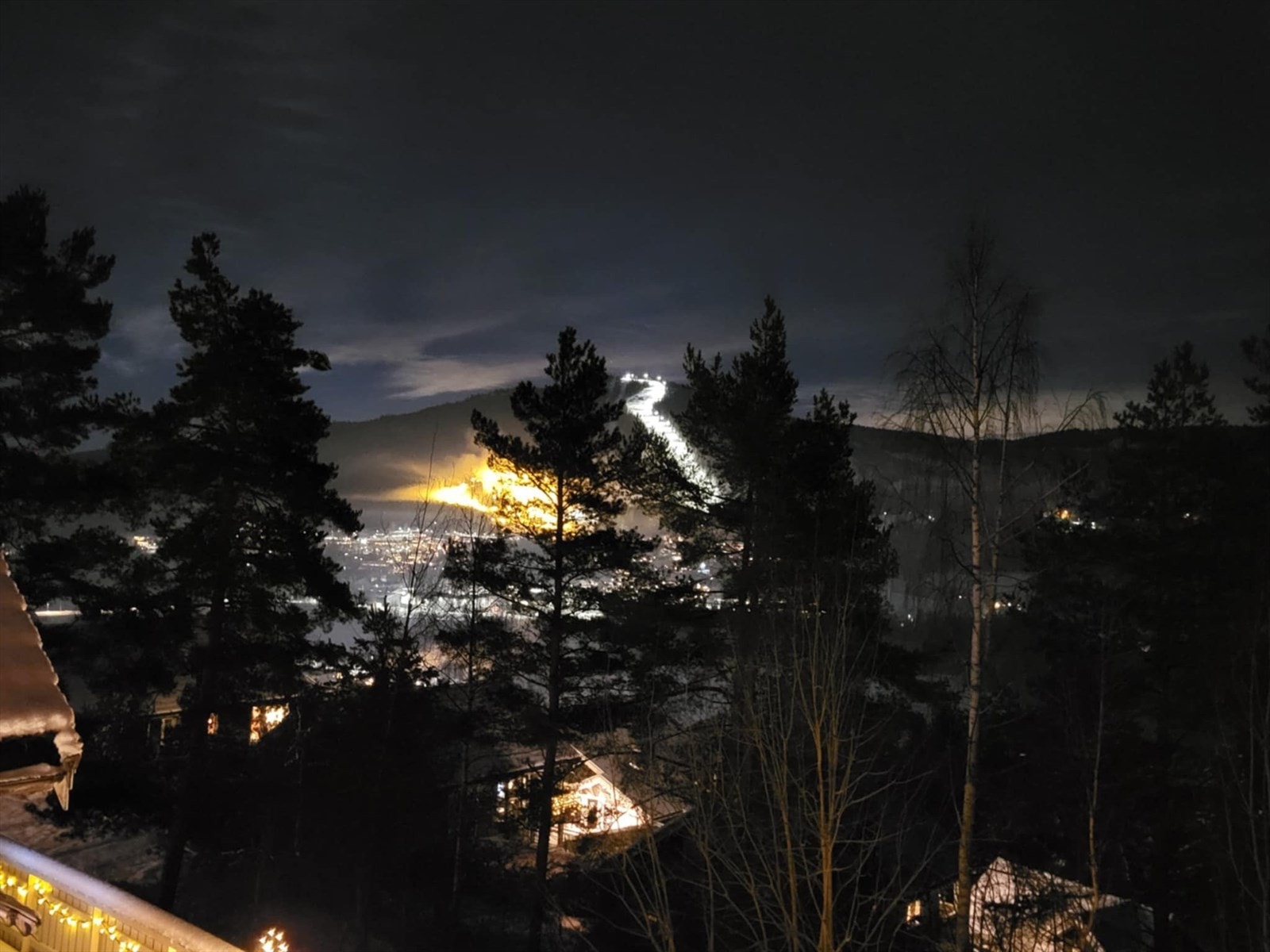 Varingskollen er en kjent bakke hvor både store og små vil kose seg. Galleribilde