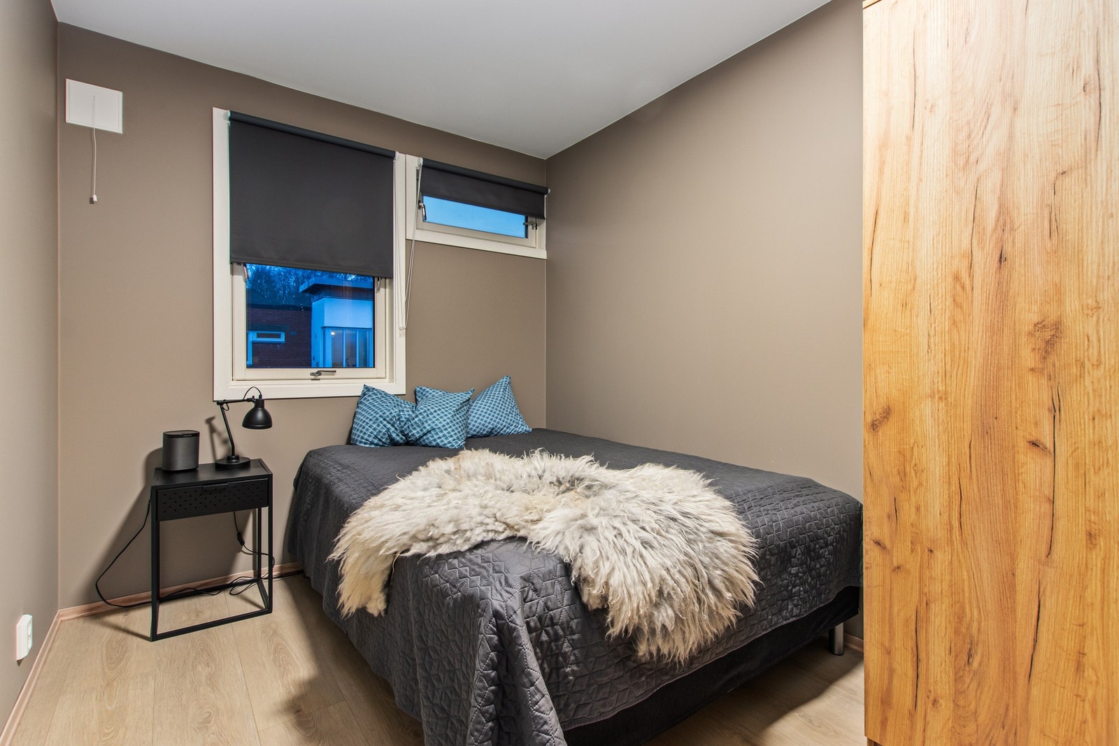 Romslig soverom Galleribilde