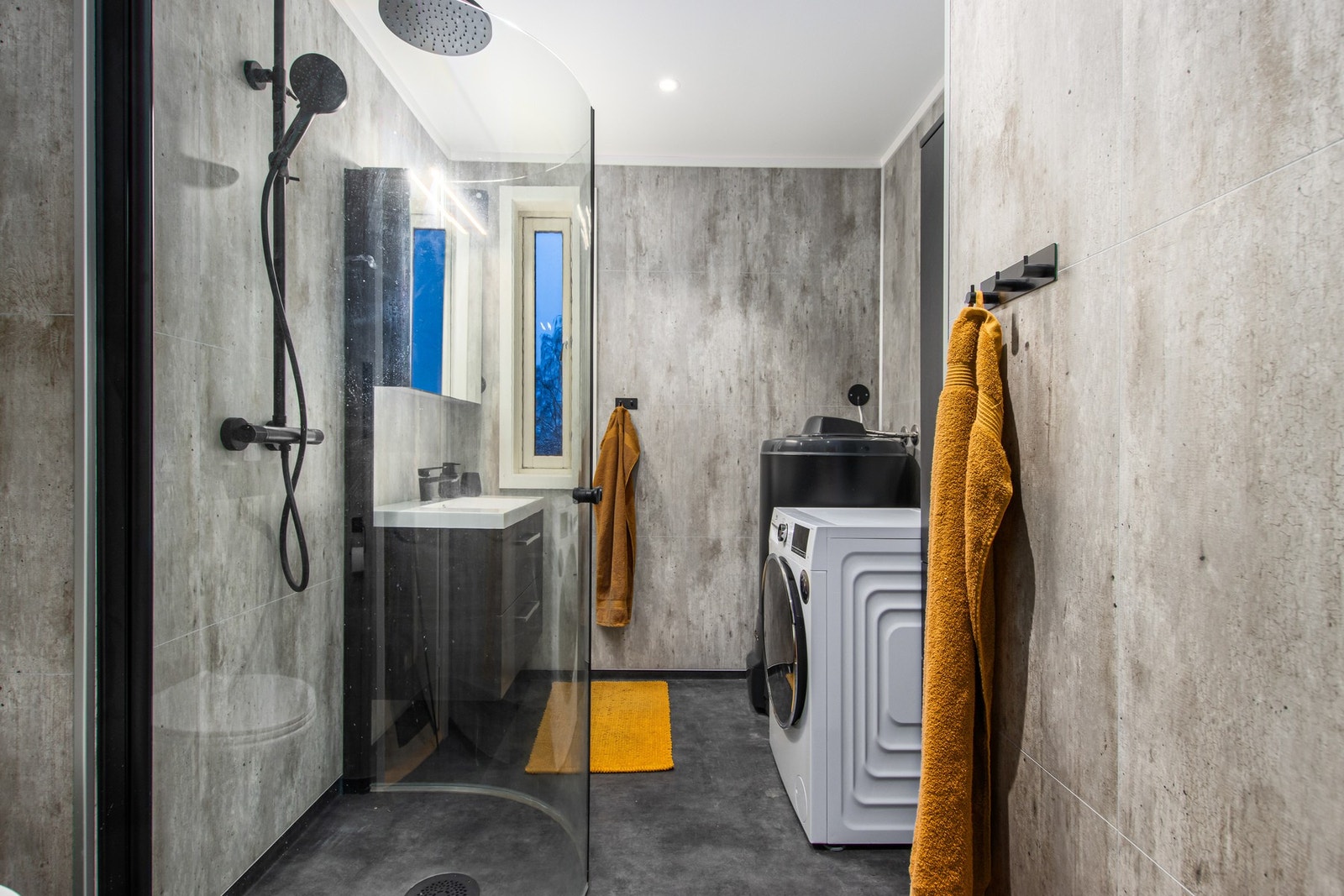 Nyoppusset bad/vaskerom Galleribilde