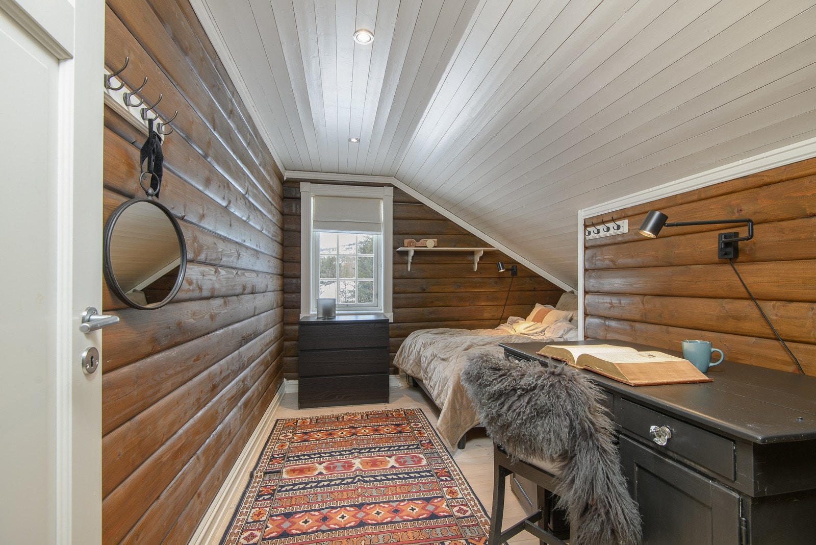 Med dagens innredning av soverommene er det sengeplass for 14. Galleribilde