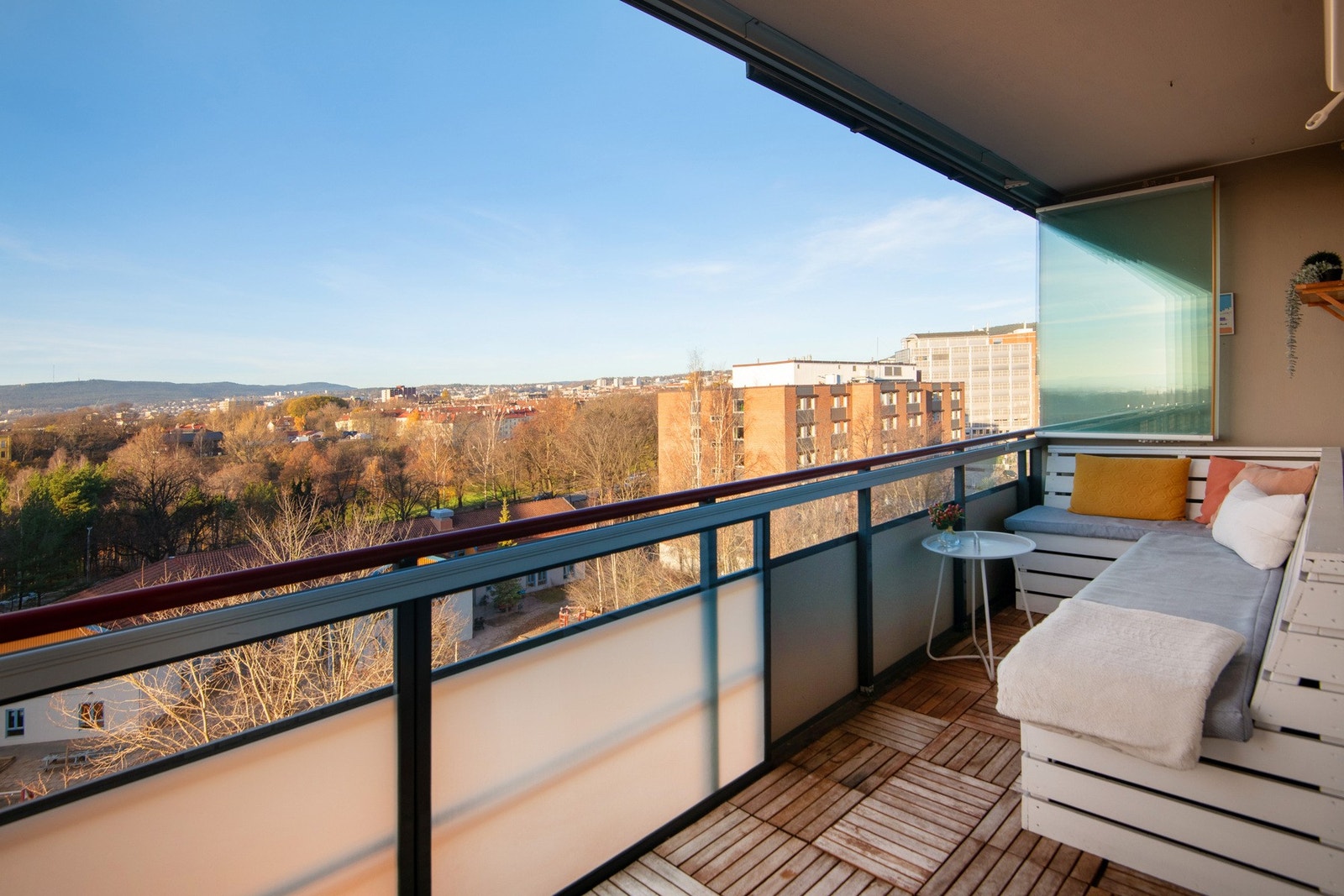 Velkommen til Dynekilgata 15, presentert av Kjetil Ustad v/EIE Valkyrien. Galleribilde