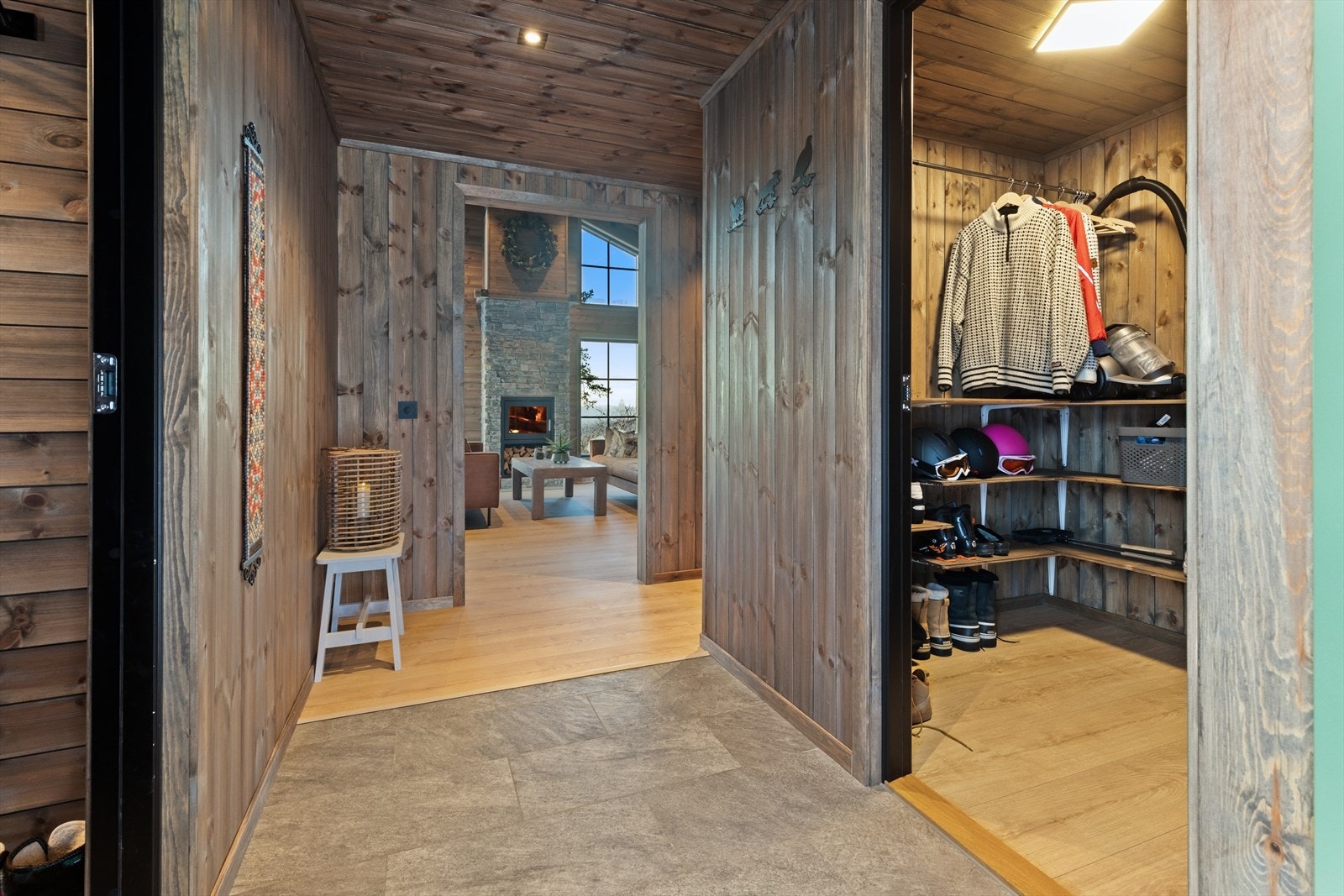 stills-3204.jpg Galleribilde