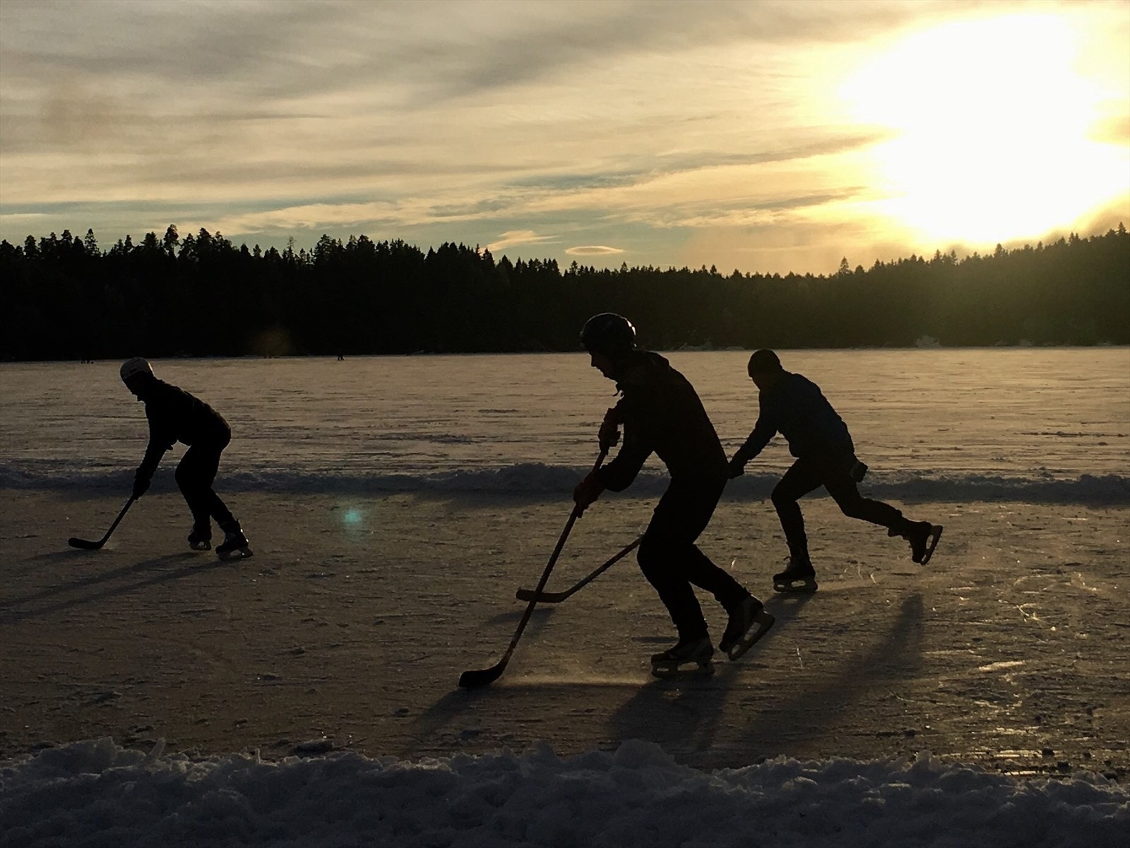Skøytemuligheter på Alunsjøen Galleribilde