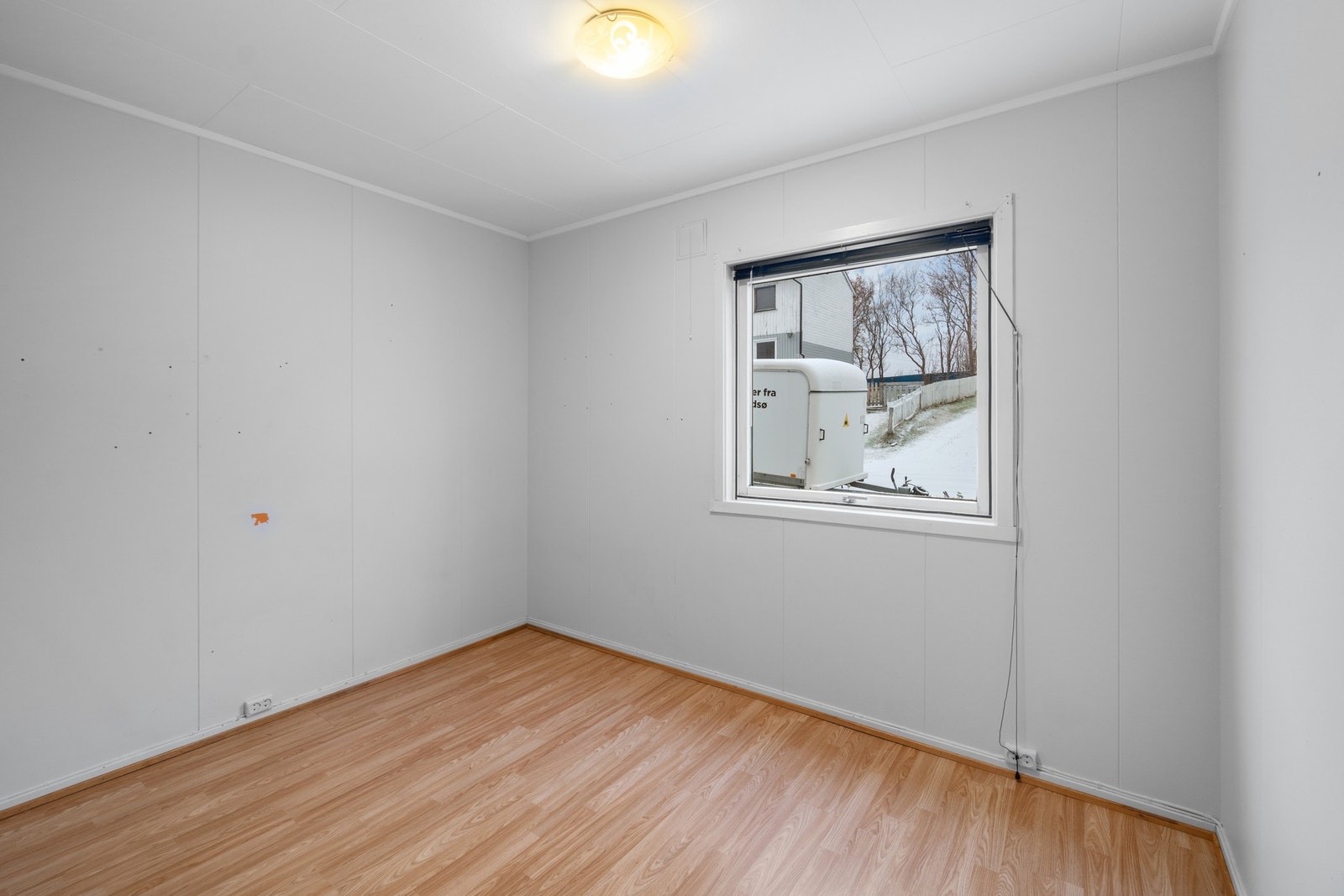 Boligen har totalt 3 soverom, alle i hovedetasjen. Galleribilde