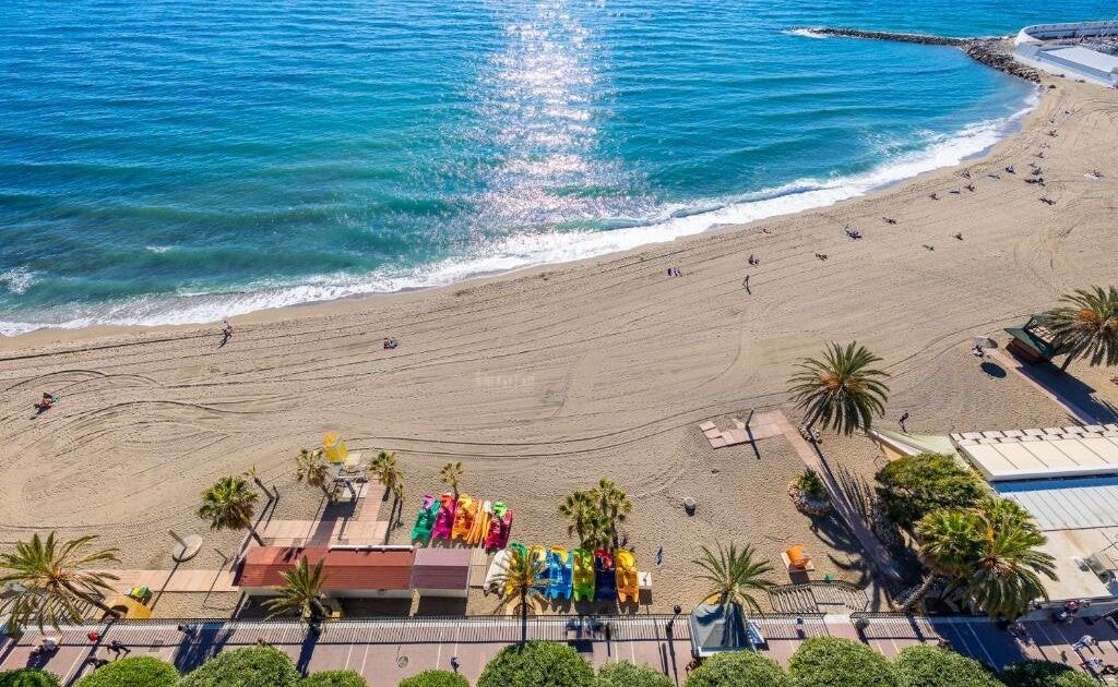 10 minutters kjøring fra boligen til strendene i Marbella Galleribilde