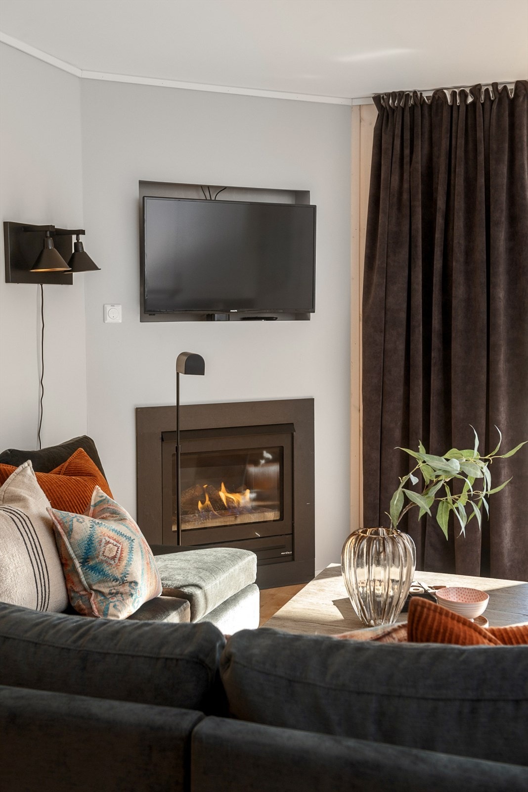 Strøm og bruk av gasspeis er inkludert i felleskostnader. Galleribilde