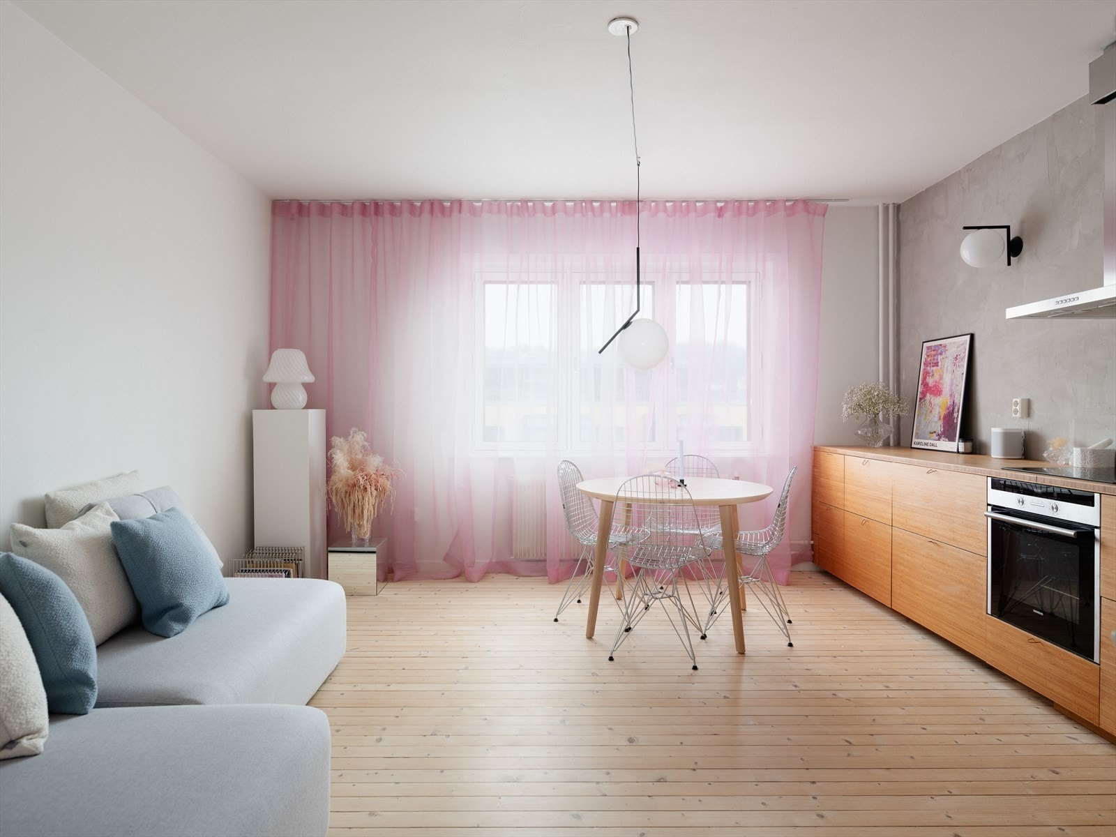 Velkommen inn i Galgeberg 3B - en nydelig perle av en 2-roms hvor du kan flytte rett inn og bo godt fra første stund. Galleribilde