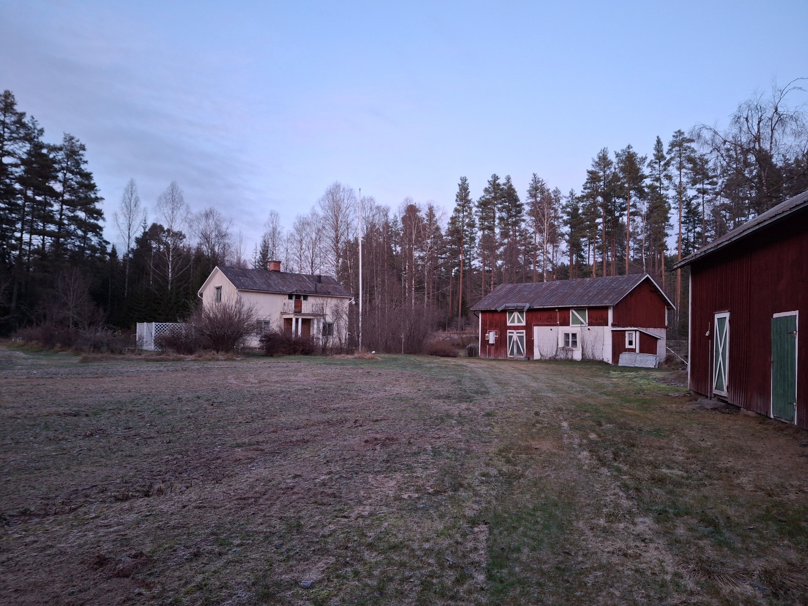 Gårdsbild Galleribilde