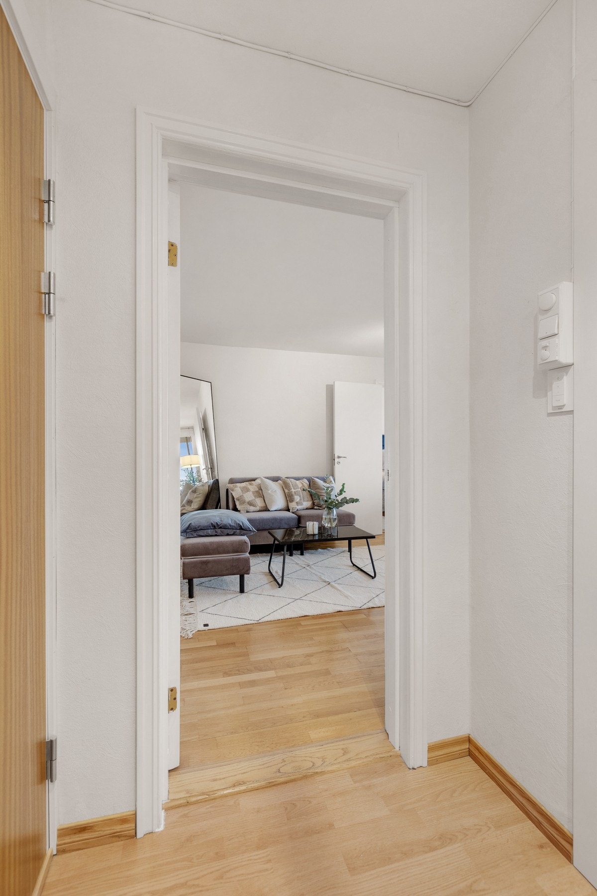 Dørcalling er plassert i entré. Galleribilde