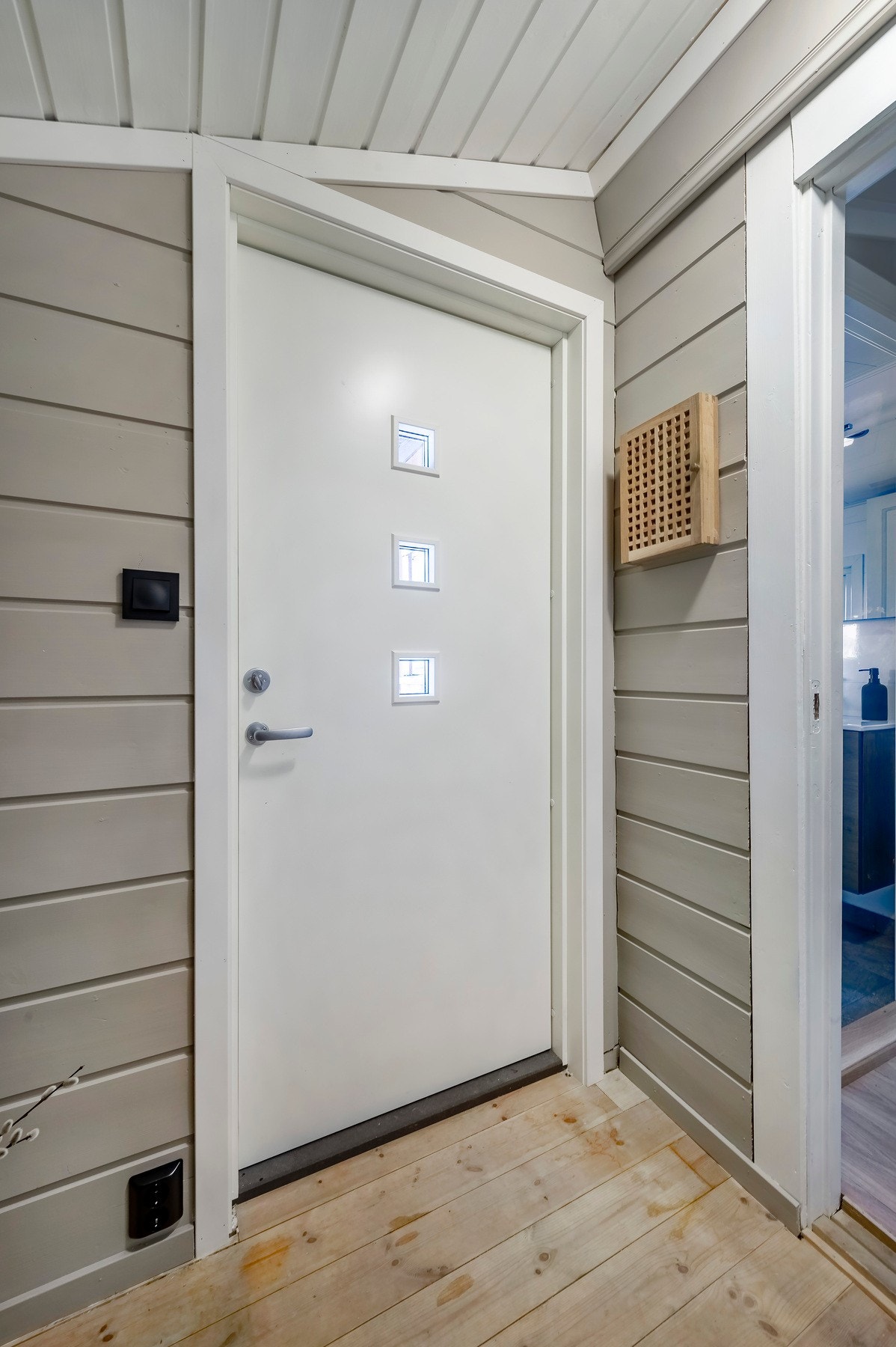 Også ytterdøren er ny. Galleribilde