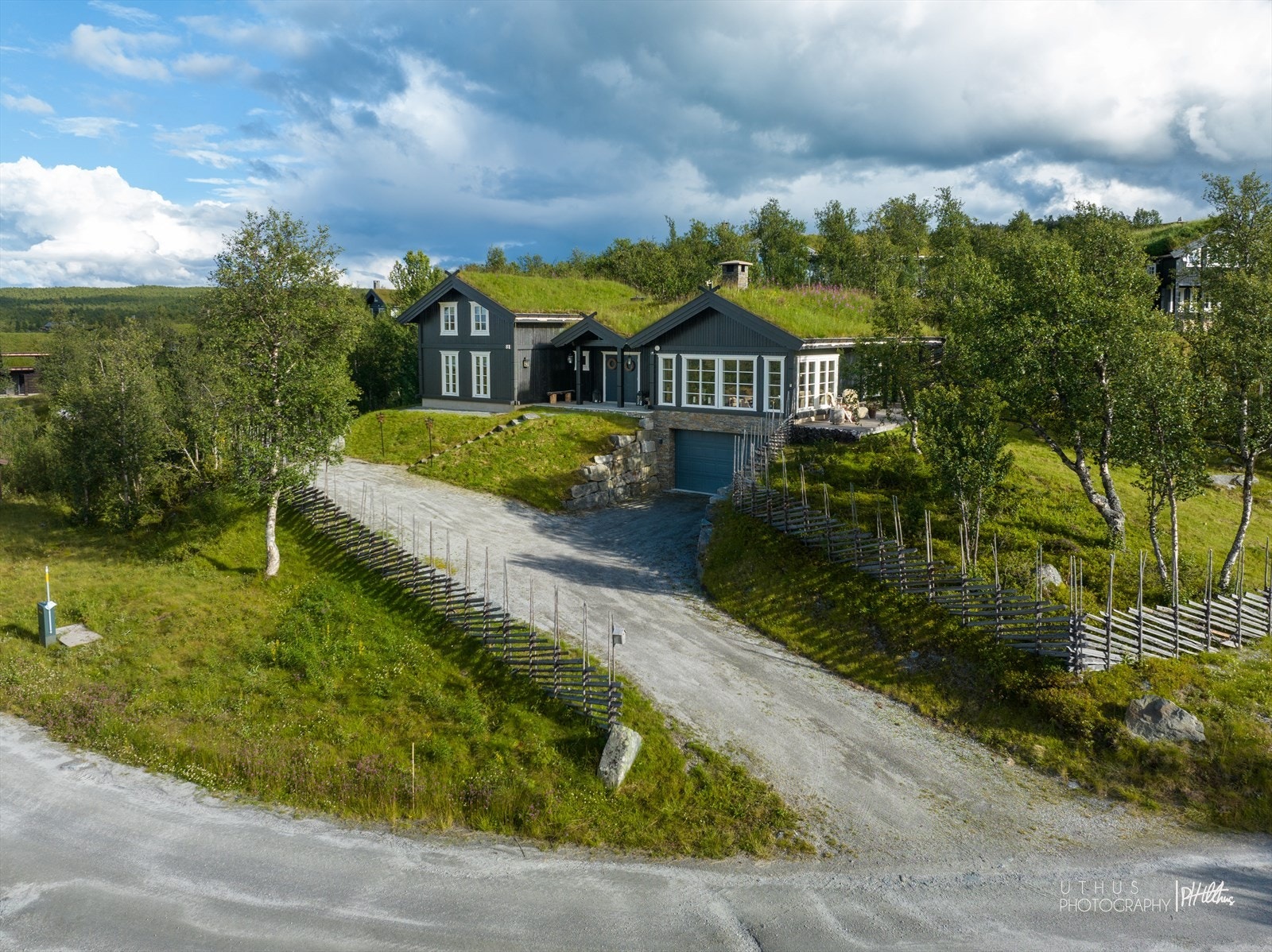 Hytta er bygget av Sjemmedalshytta AS Galleribilde