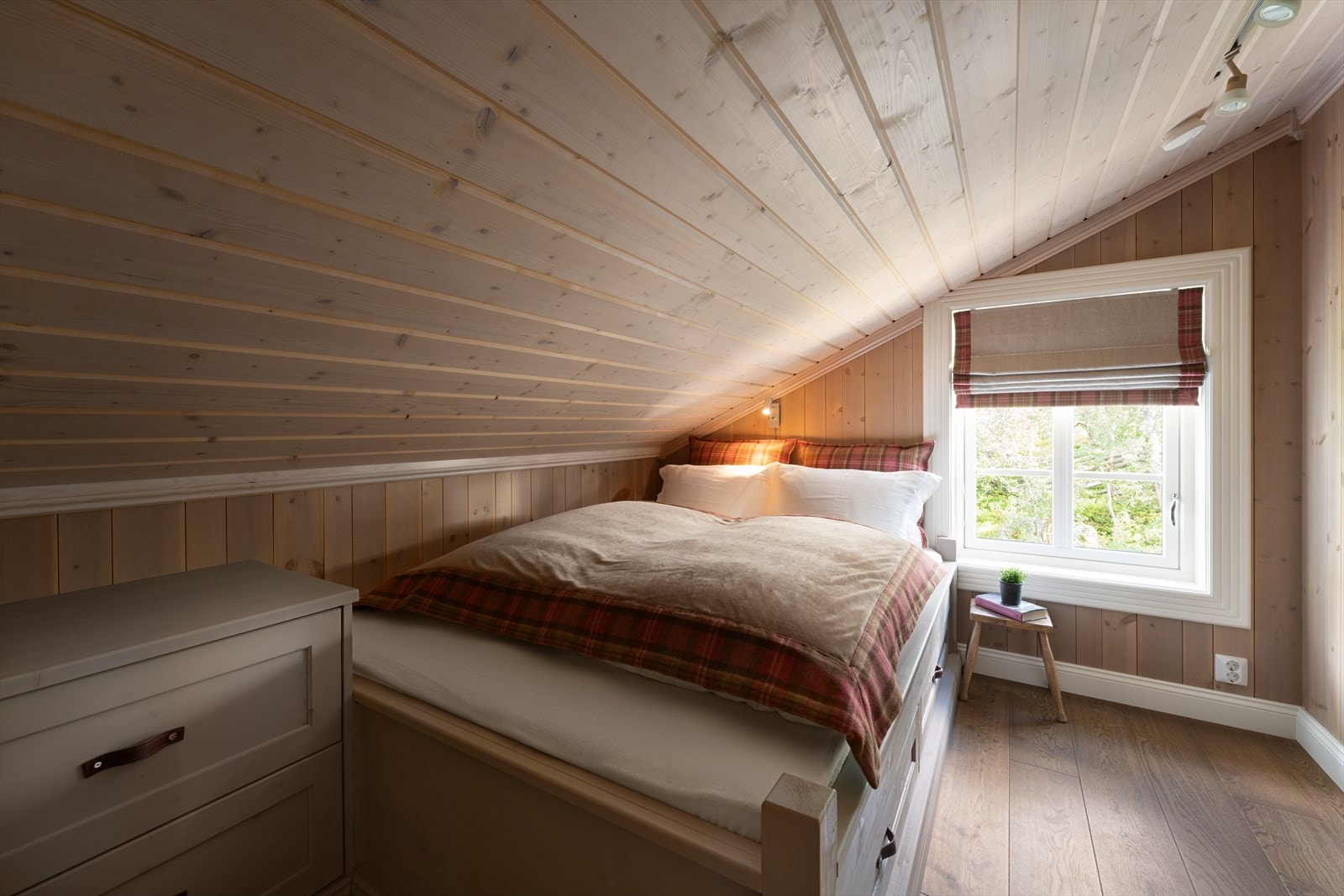 Soverom 2 loft Galleribilde