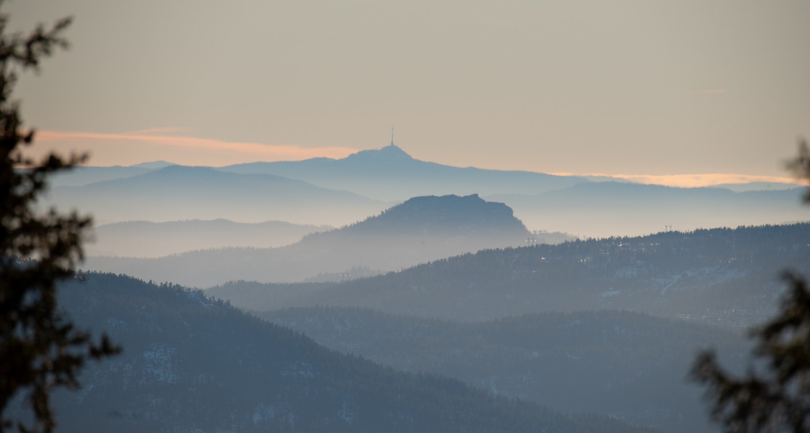 Utsikt mot Knuten på Kongsberg Galleribilde