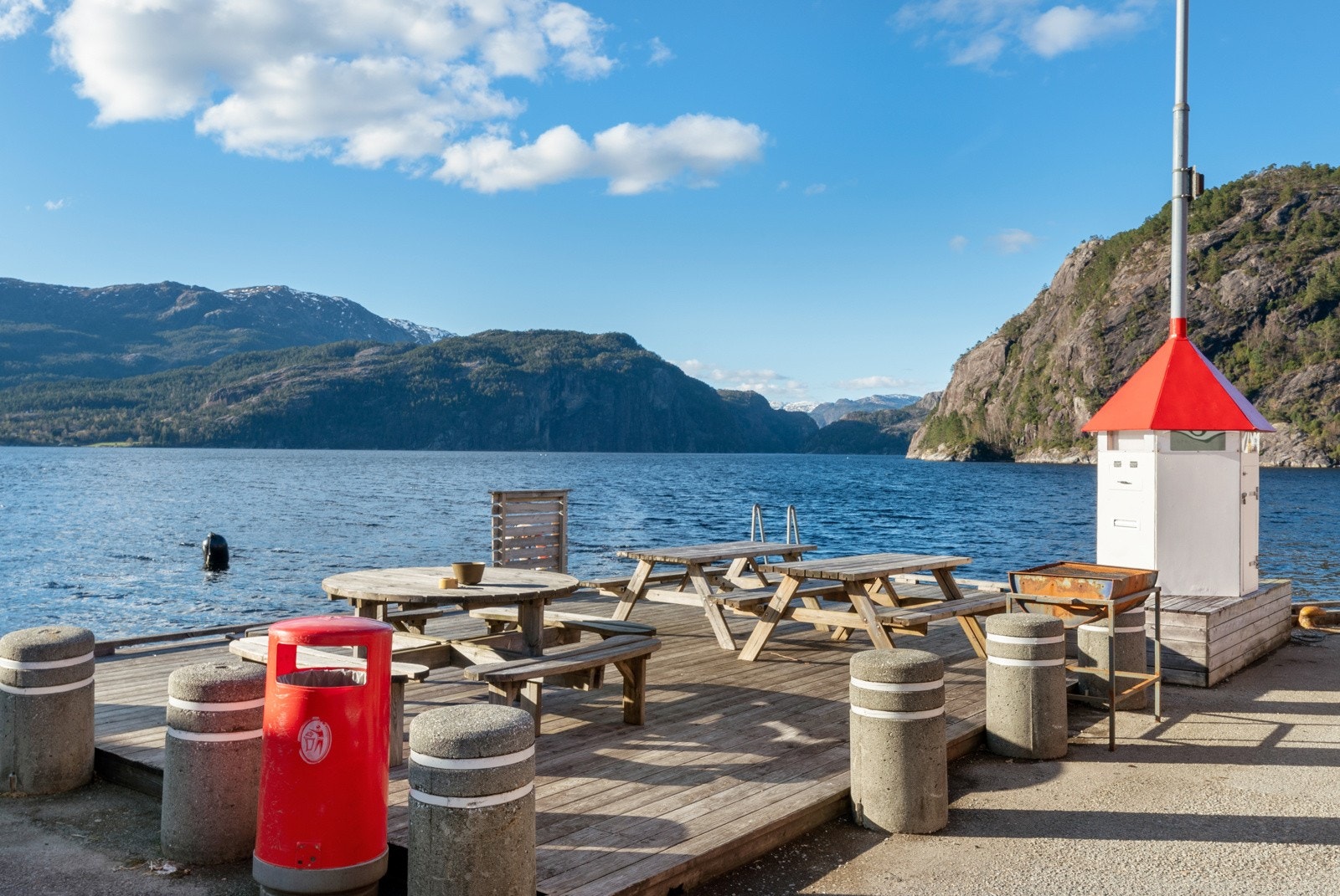 Her kan du nyte varme sommerdager med en is i hånden Galleribilde