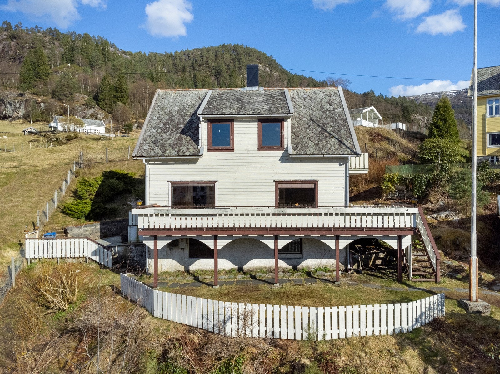 Velkommen til Osterøyvegen 3387 - Presentert av Glenn Sivertsen v/ Privatmegleren Åsane Galleribilde