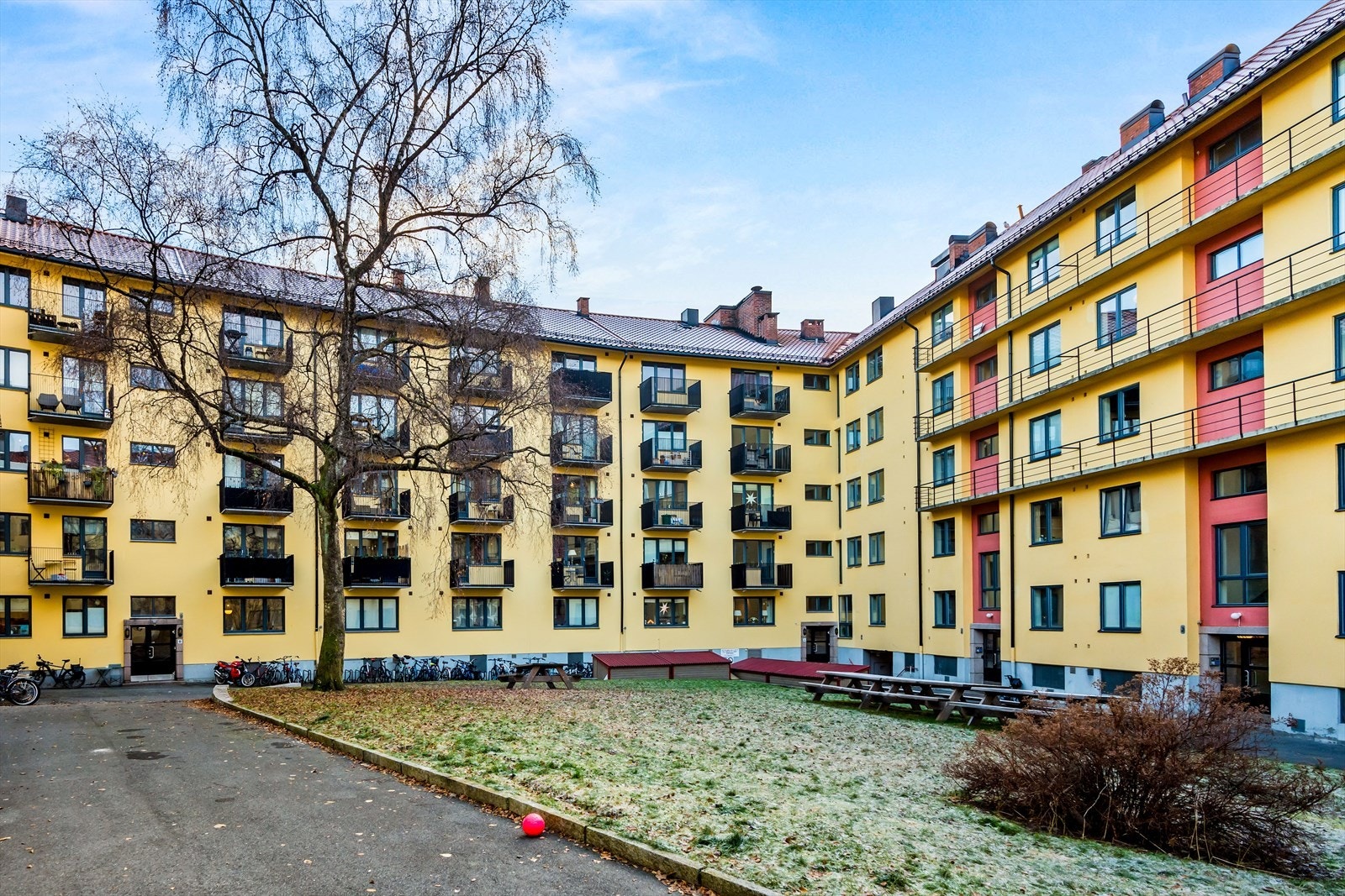 Borettslaget består av 157 andelsleiligheter. Galleribilde