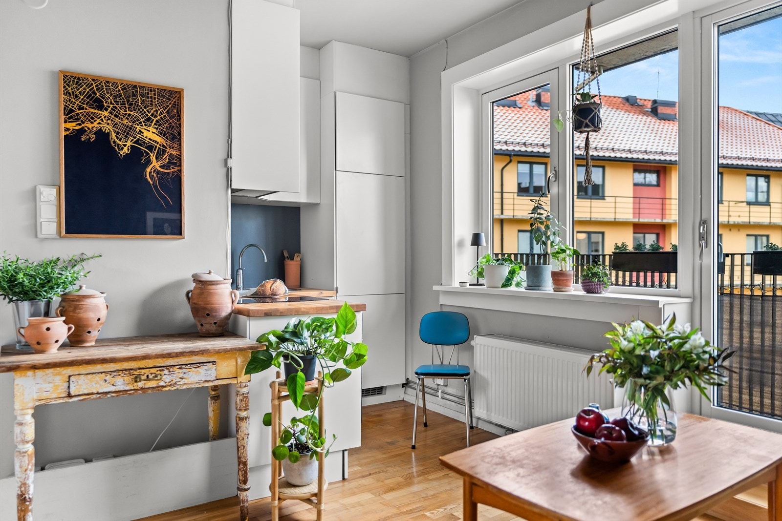 Velkommen til Bentsebrugata 29B! En attraktiv og arealeffektiv 1-roms leilighet med balkong i 4. etasje på populære Sagene/Bjølsen. Galleribilde