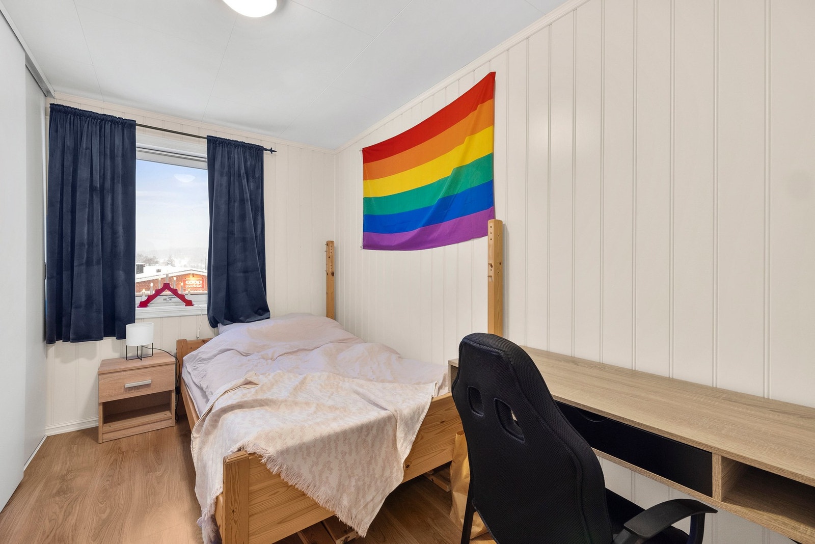 Det er 3 soverom i hver leilighet Galleribilde