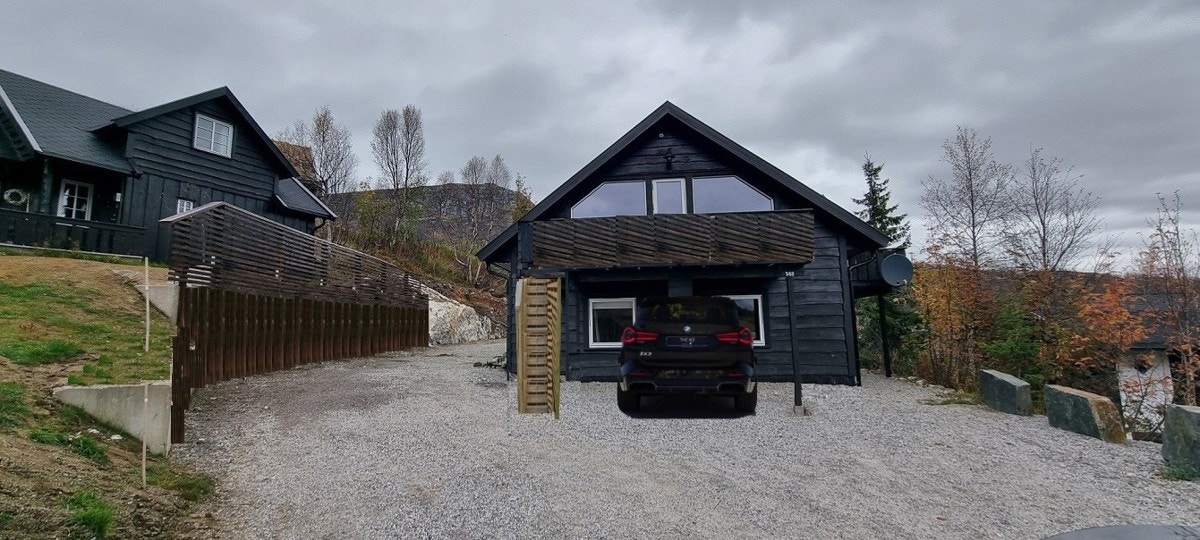 Forslag til utvidet veranda med carport under. Galleribilde