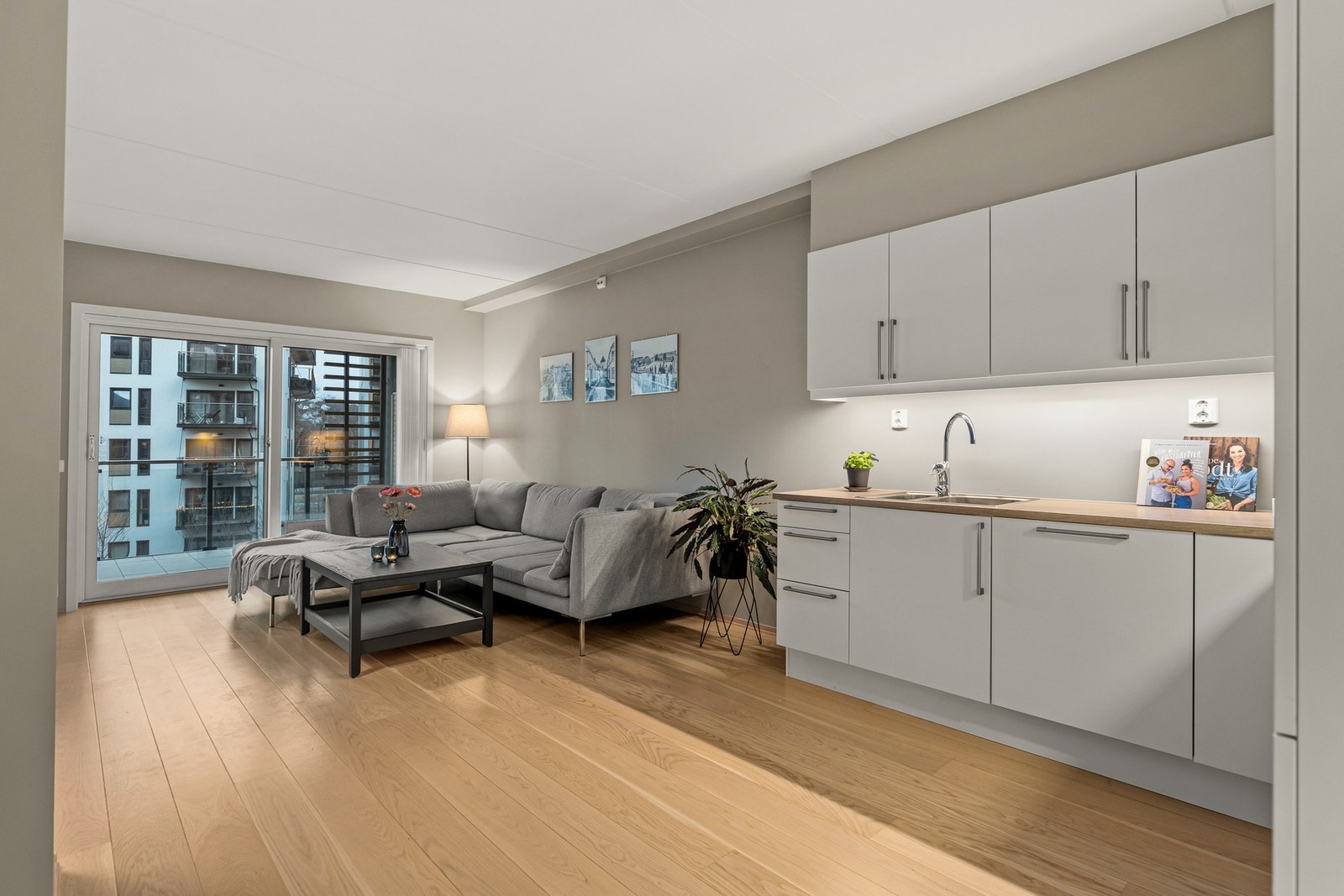 EiendomsMegler 1 v/ Alan Shaswar har gleden av å ønske velkommen til Stjørdalsveien 9! - En lekker 3-roms selveierleilighet med parkering. Galleribilde