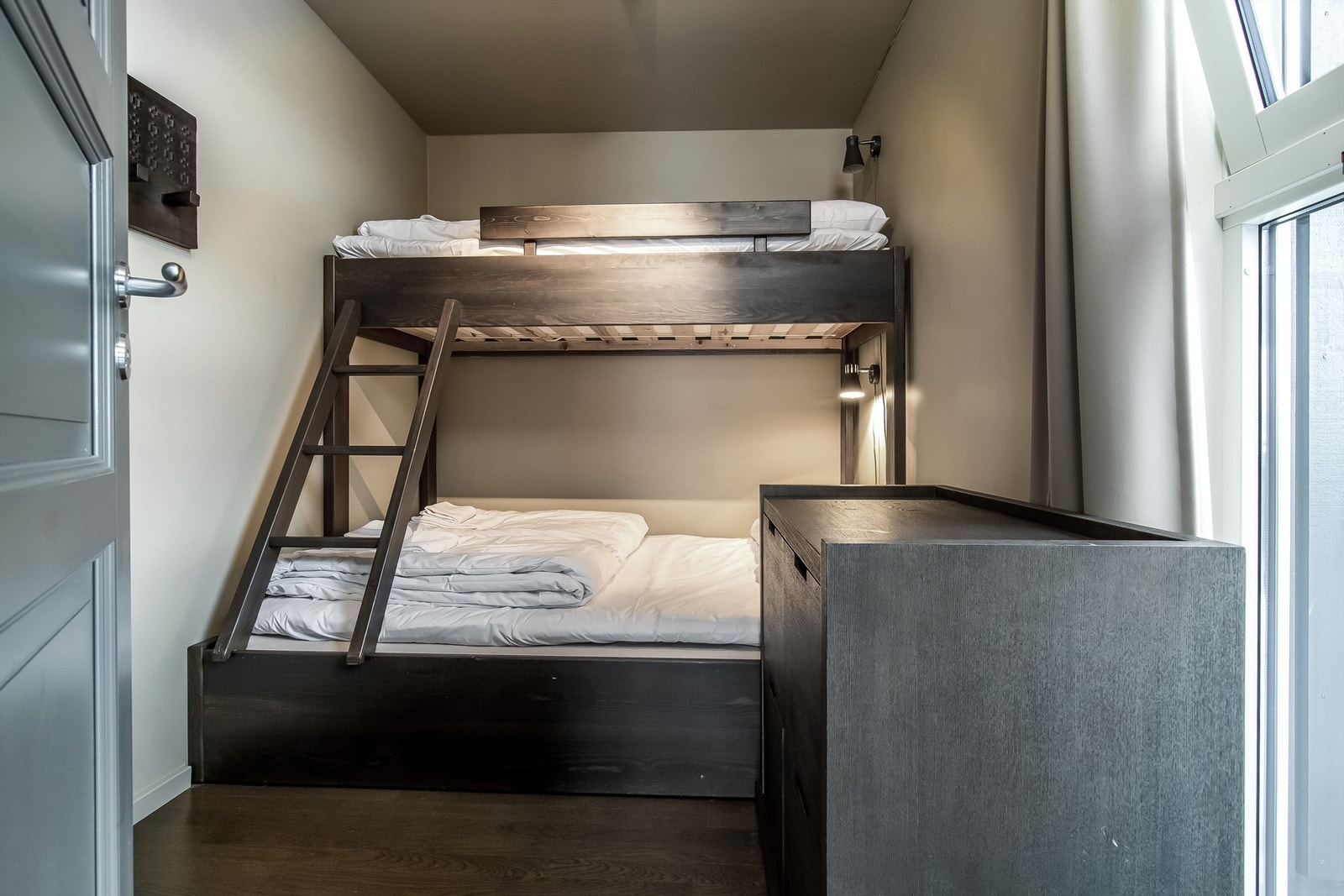 Illustrasjonsfoto. Leiligheten har 3 gode soverom med totalt 8 sengeplasser. Galleribilde