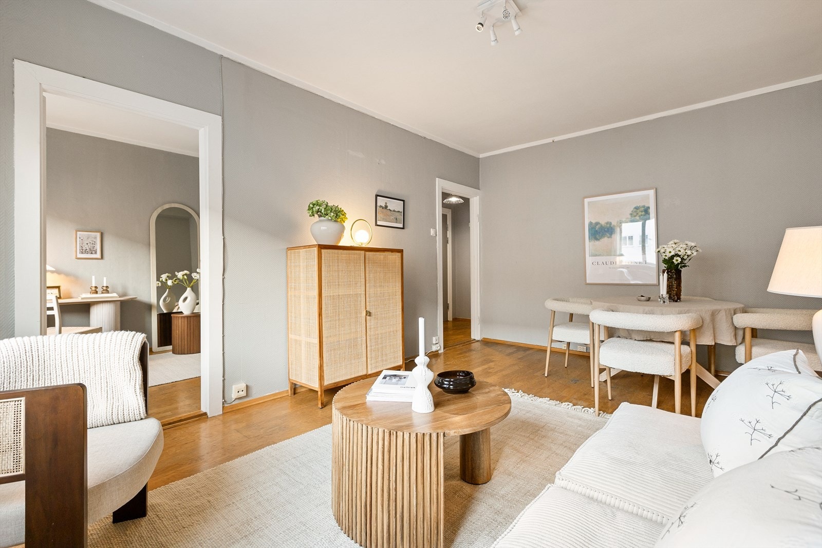 Her kan du innrede i ulike soner uten å sette romfølelsen på spill. Galleribilde