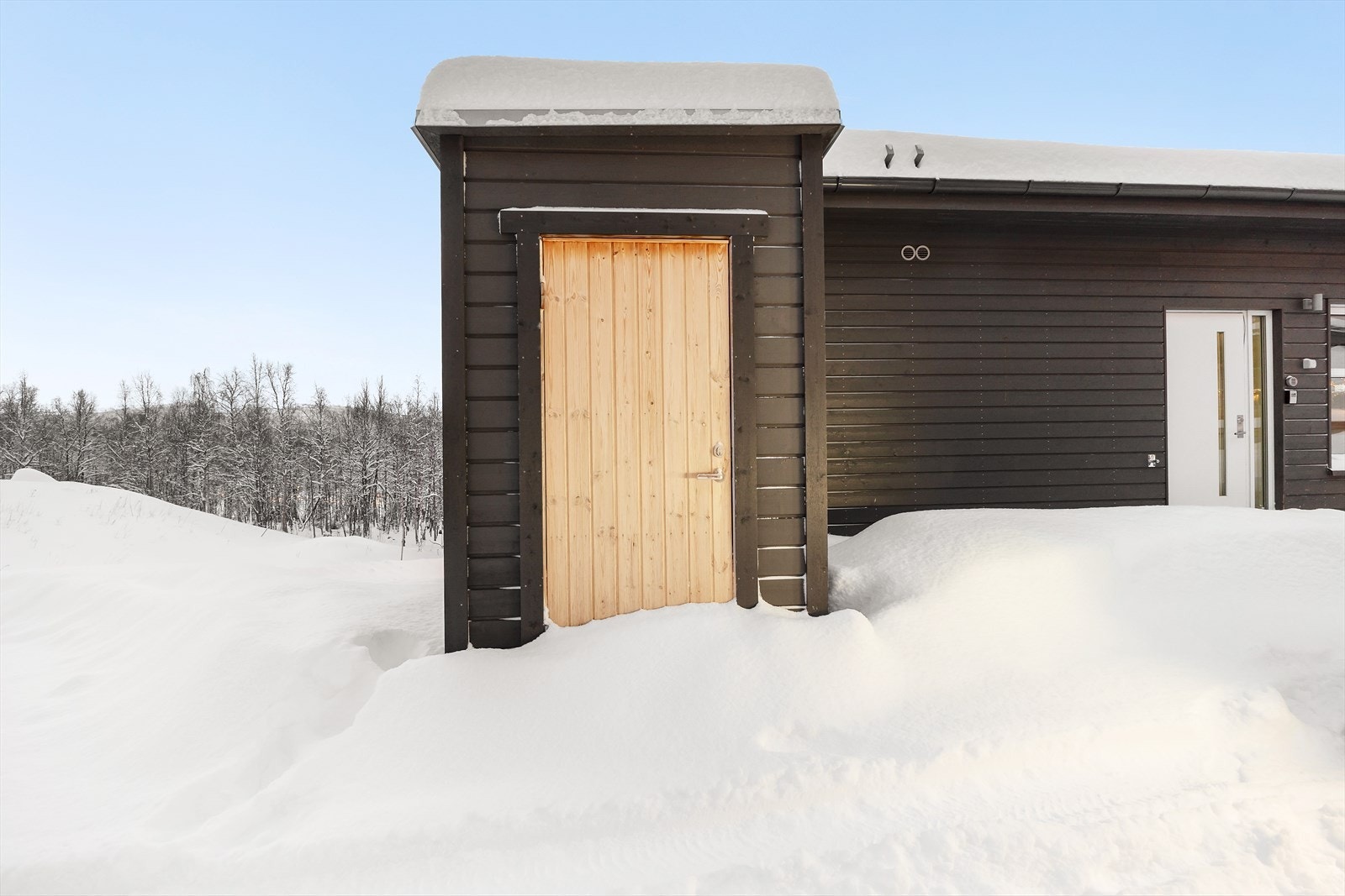 Med andelen følger en utvendig bod. Galleribilde