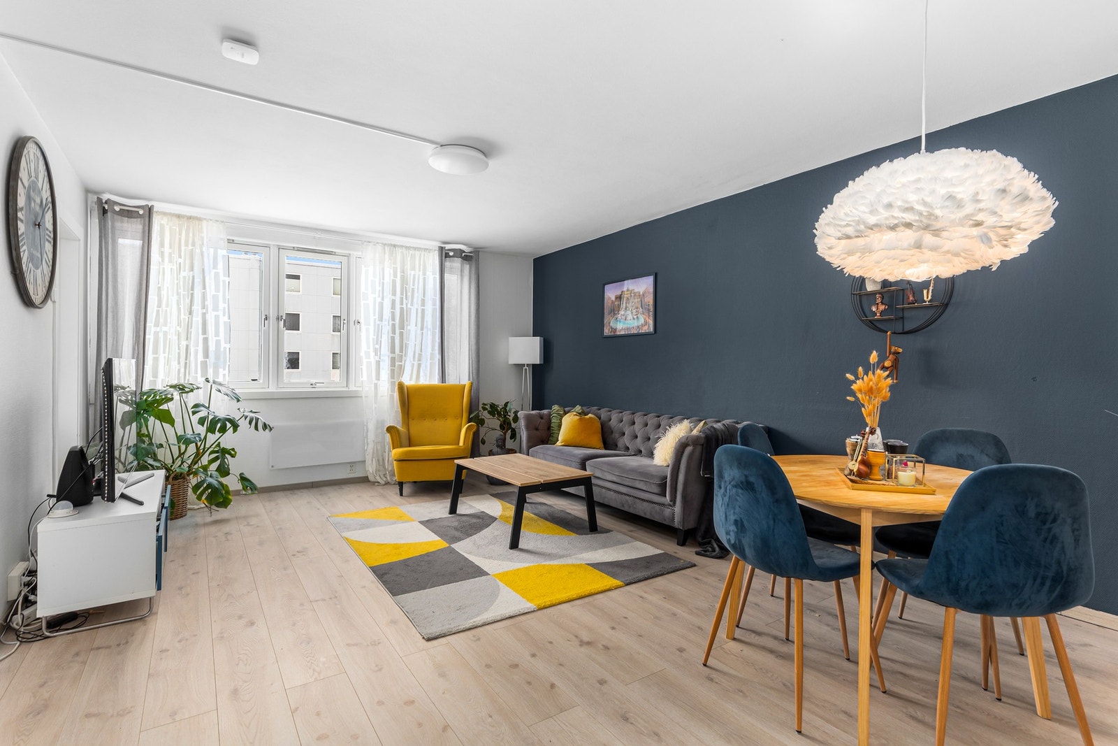 Stue på 22 kvm med gode møbleringsmuligheter. Galleribilde