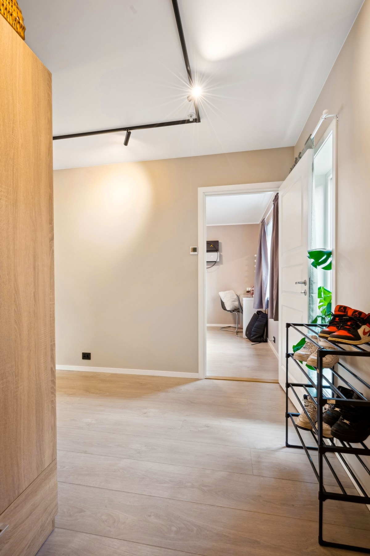 Boligen er fra 2022, og av god standard. Galleribilde