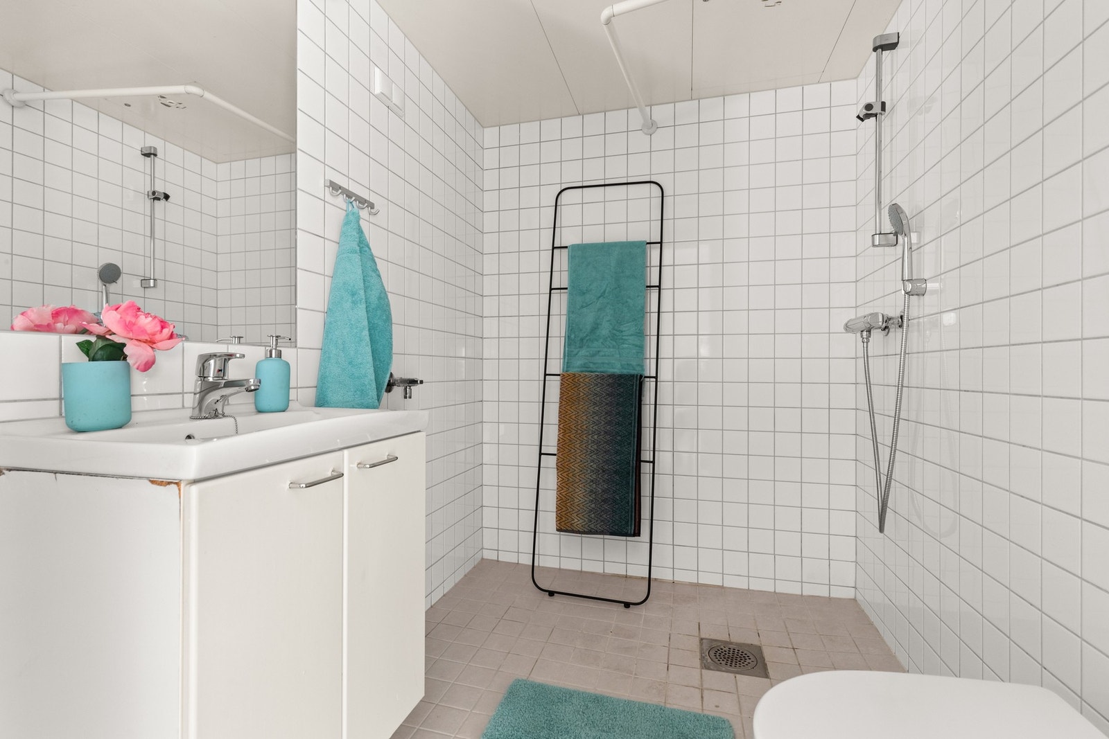 Det er opplegg for vaskemaskin og tørketrommel. Galleribilde