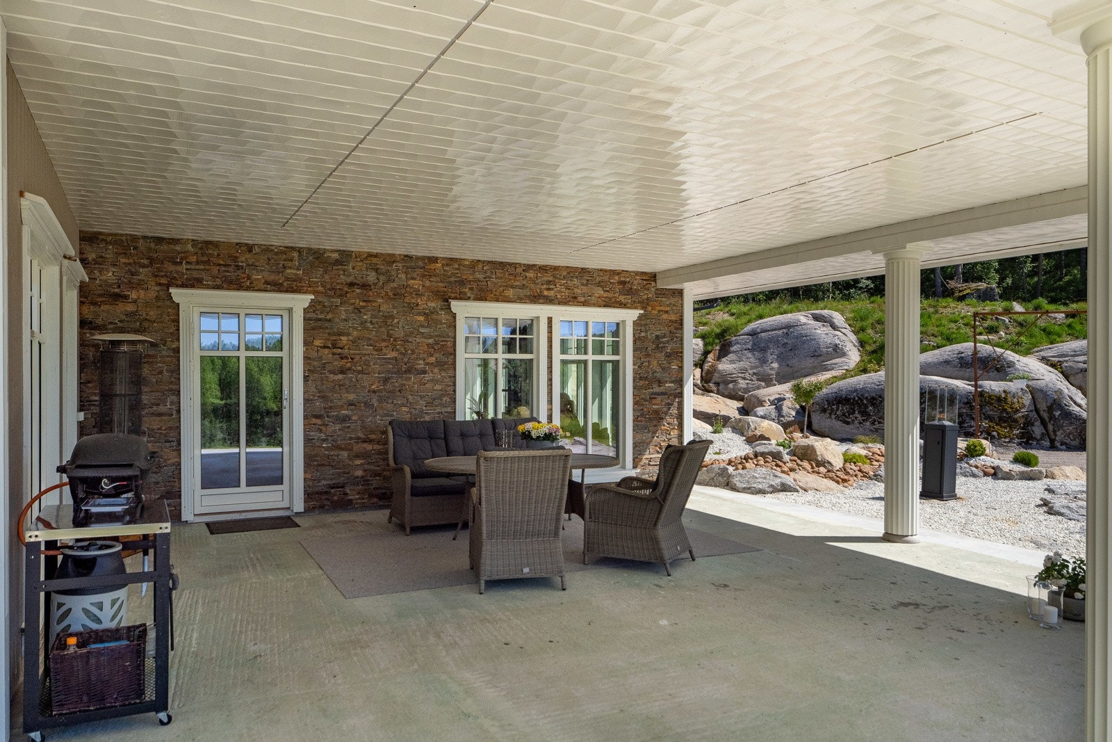 Overbygget terrasse bilde 1 Galleribilde