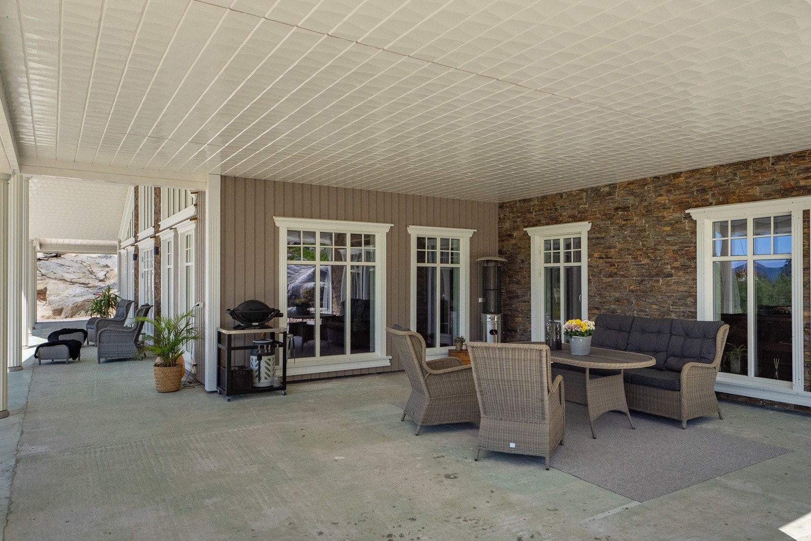 Overbygget terrasse bilde 2 Galleribilde