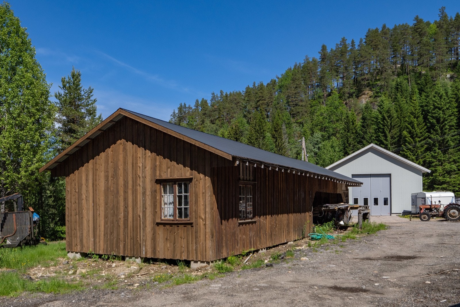 Gårdssag og driftsbygning Galleribilde