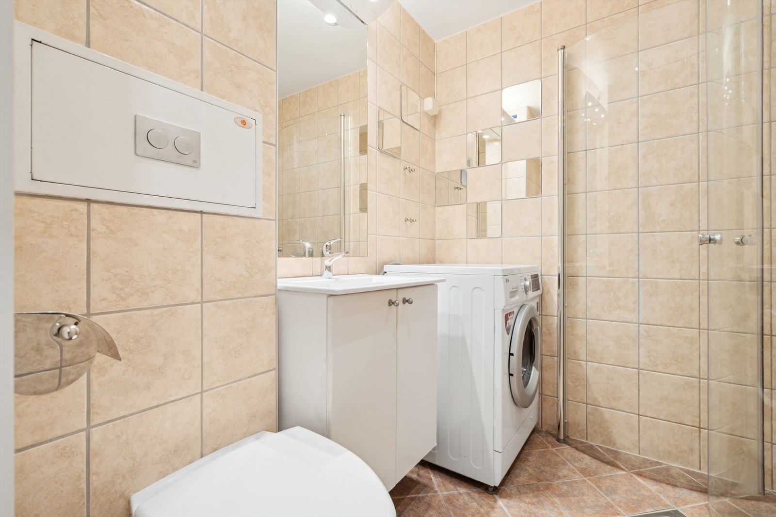 Her får man et fullverdig baderom med alt man har behov for! Galleribilde