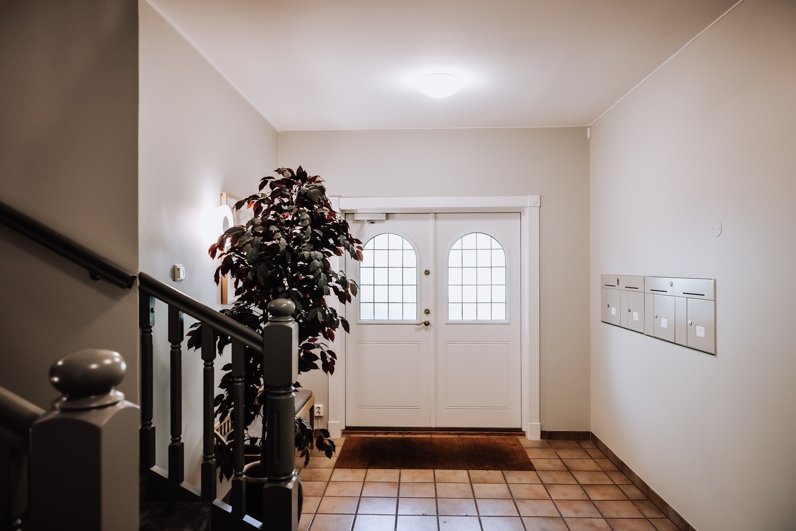 Felles inngangsparti på baksiden av bygget Galleribilde