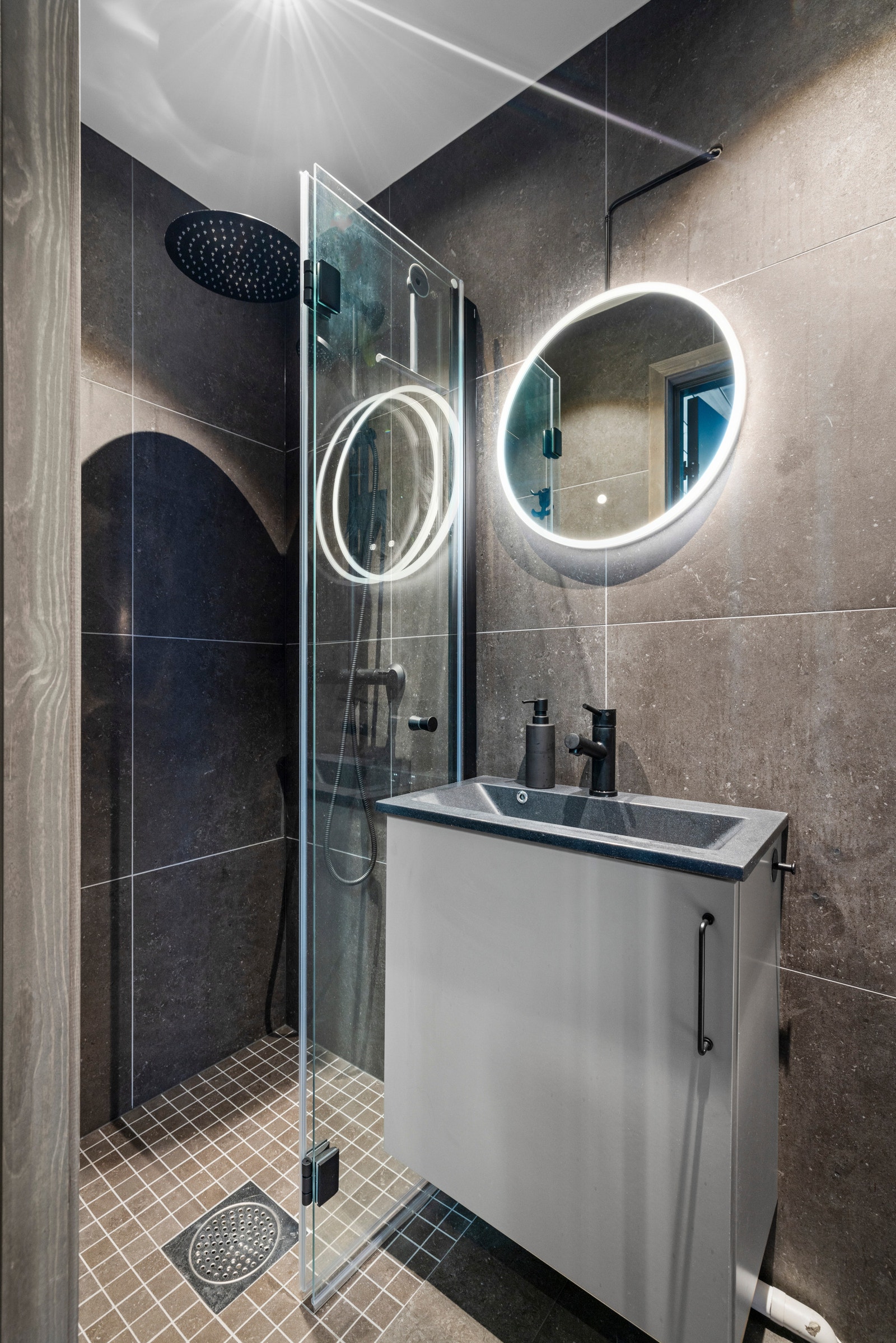 Bad 1.etasje Galleribilde