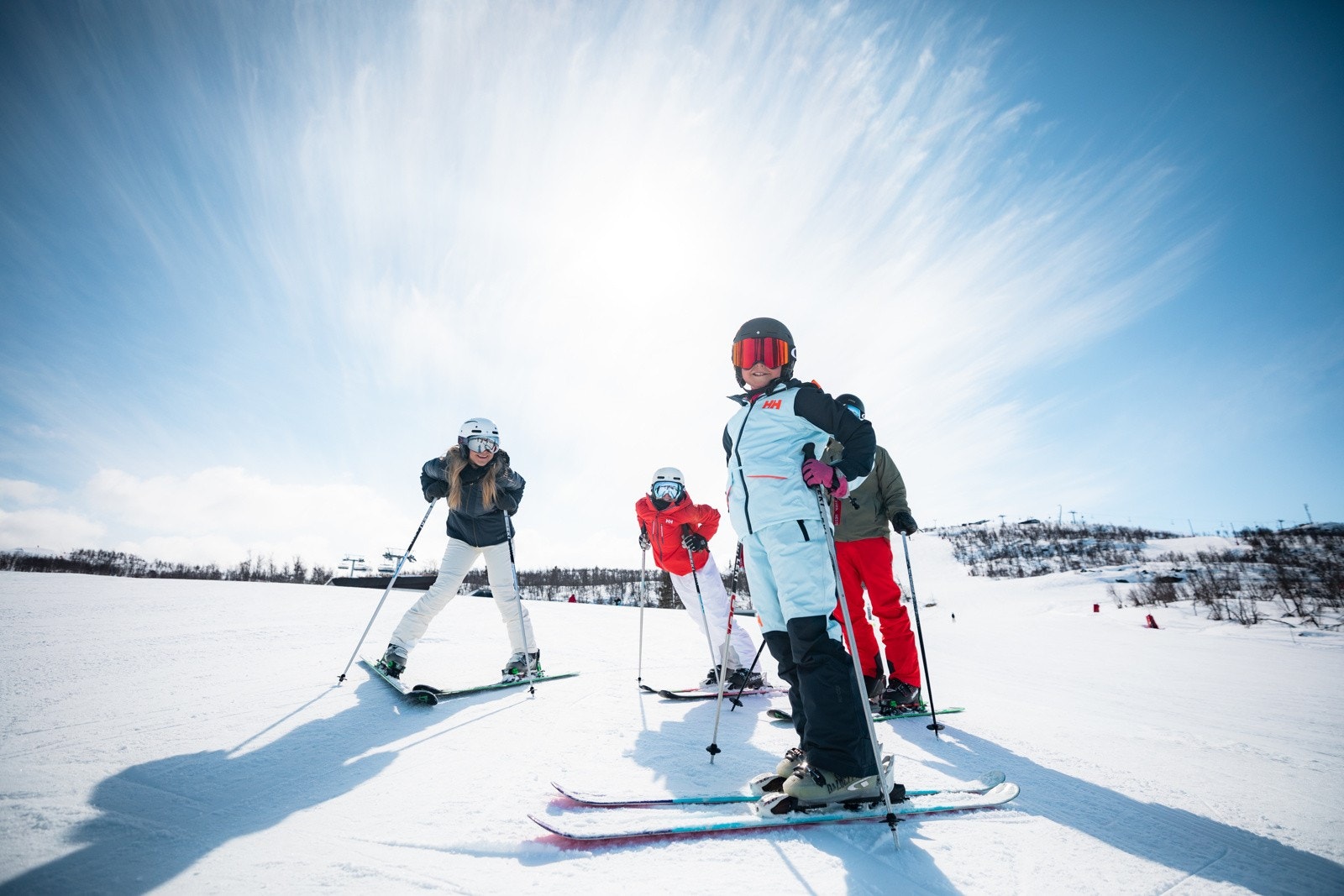Hele familien trives på Geilo (Foto: Paul Lockhart) Galleribilde