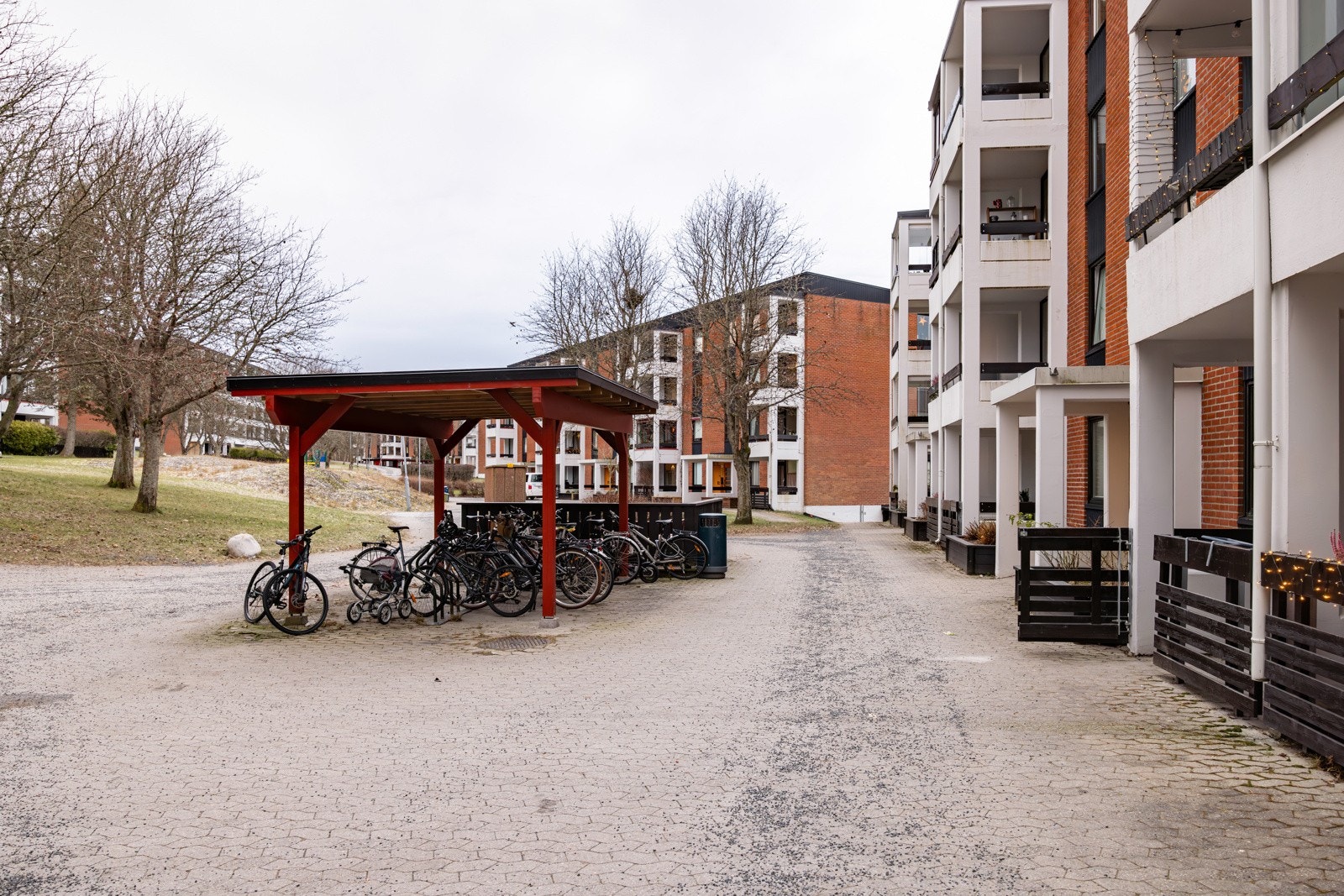 Orebakken Borettslag ligger rolig til ved foten av Holmenkollåsen. Galleribilde