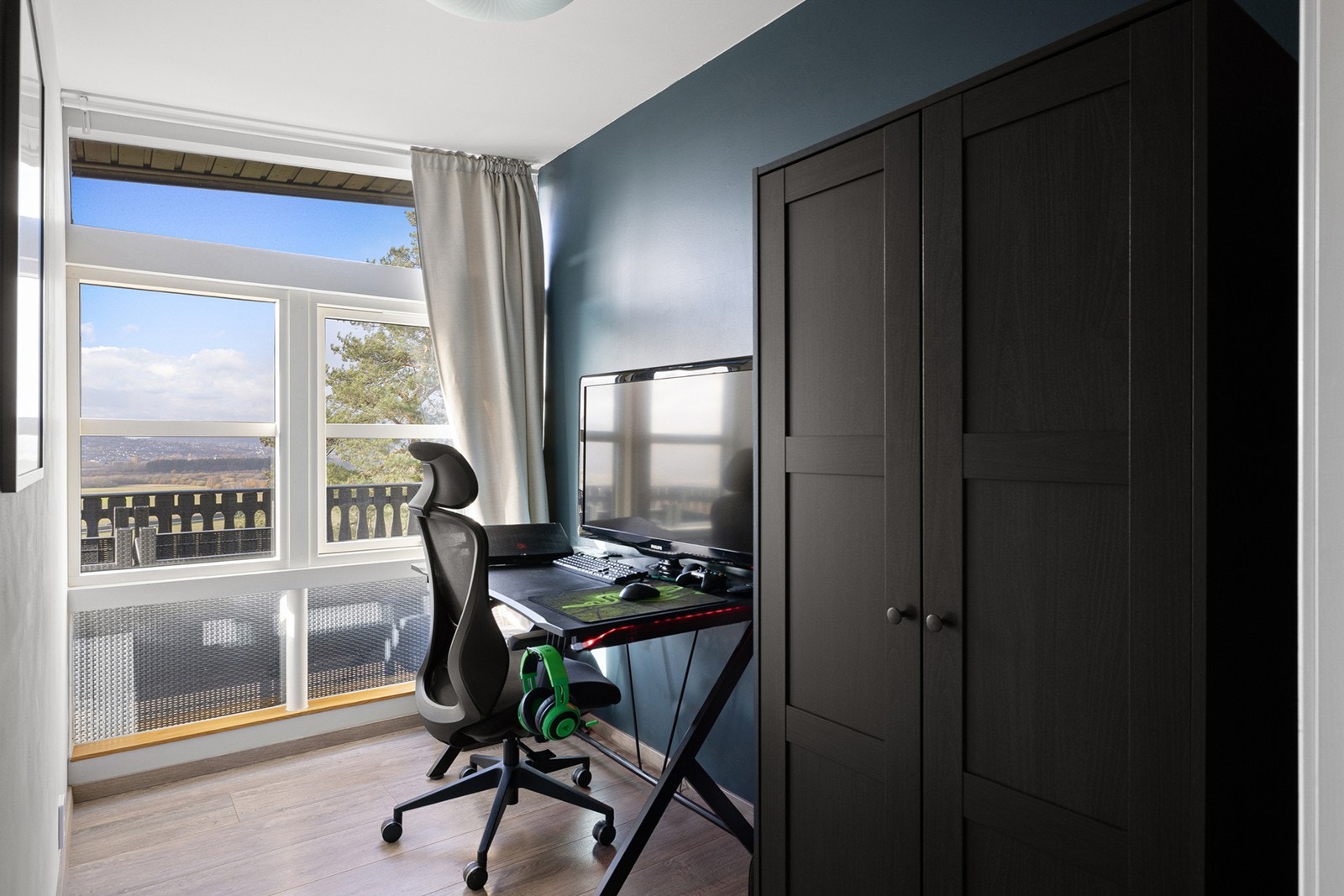 Soverom II/kontor. Galleribilde