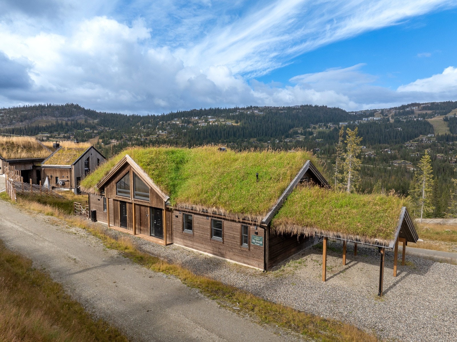 Fasade inngangsparti Galleribilde