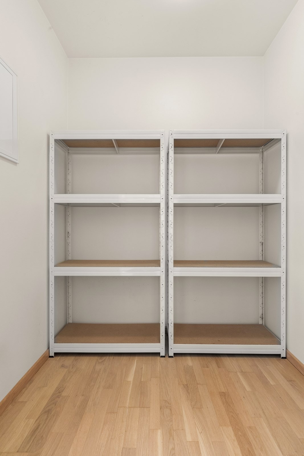 Boligen disponerer også en innvendig bod som er praktisk for ytterligere oppbevaringsplass. Galleribilde