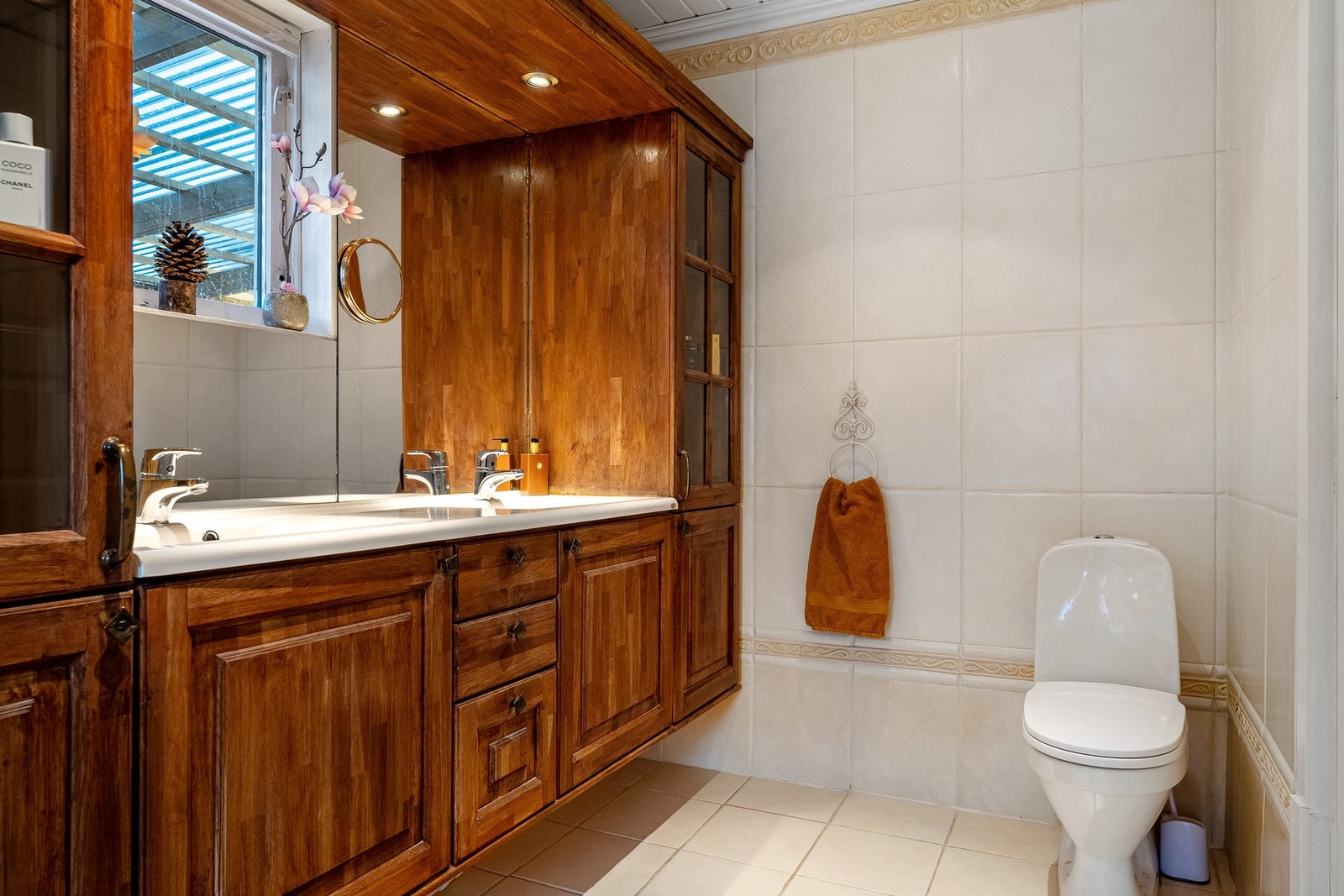 Pent bad på hele 14 m² fra 2008 Galleribilde