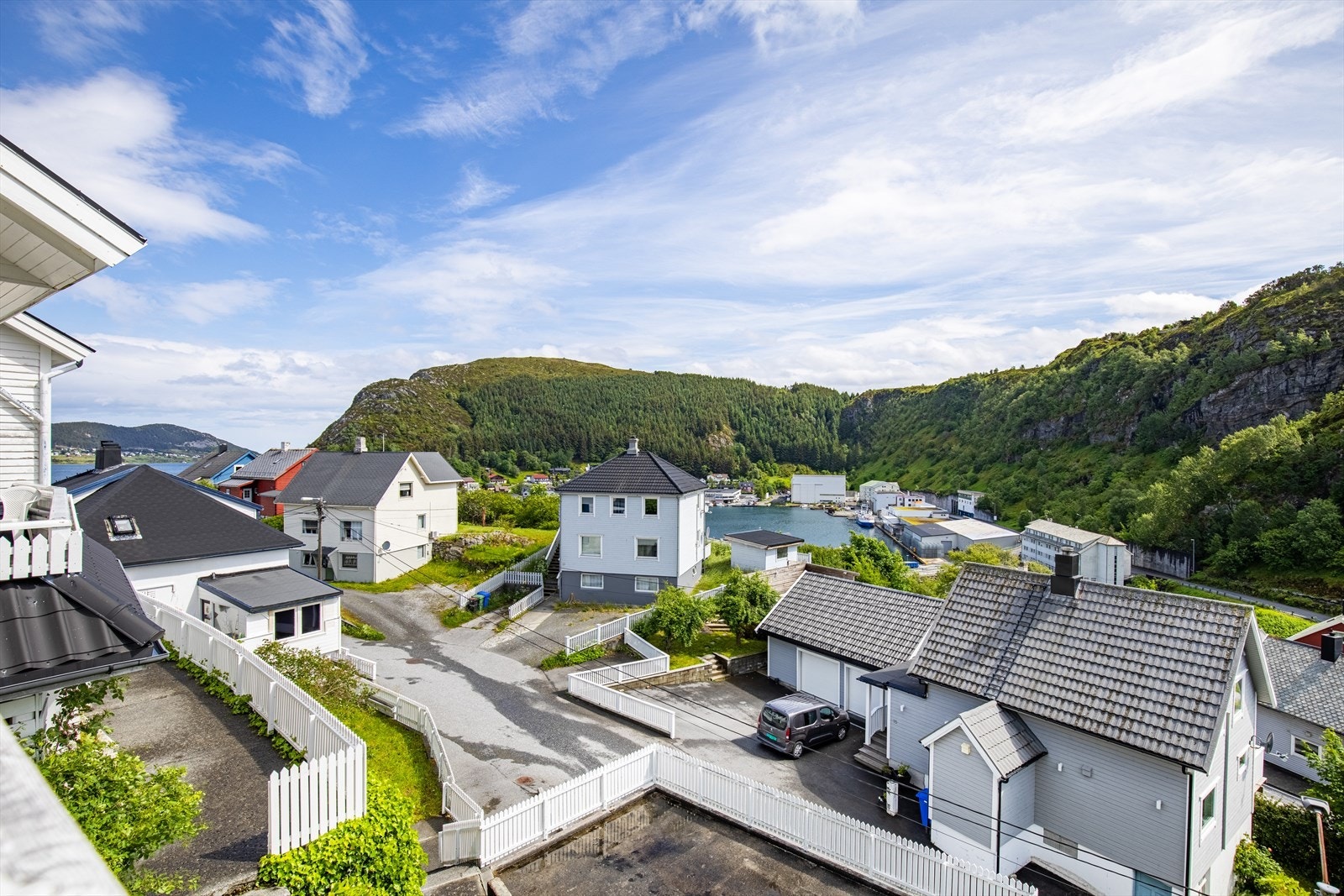 Flott utsikt fra terrassen Galleribilde