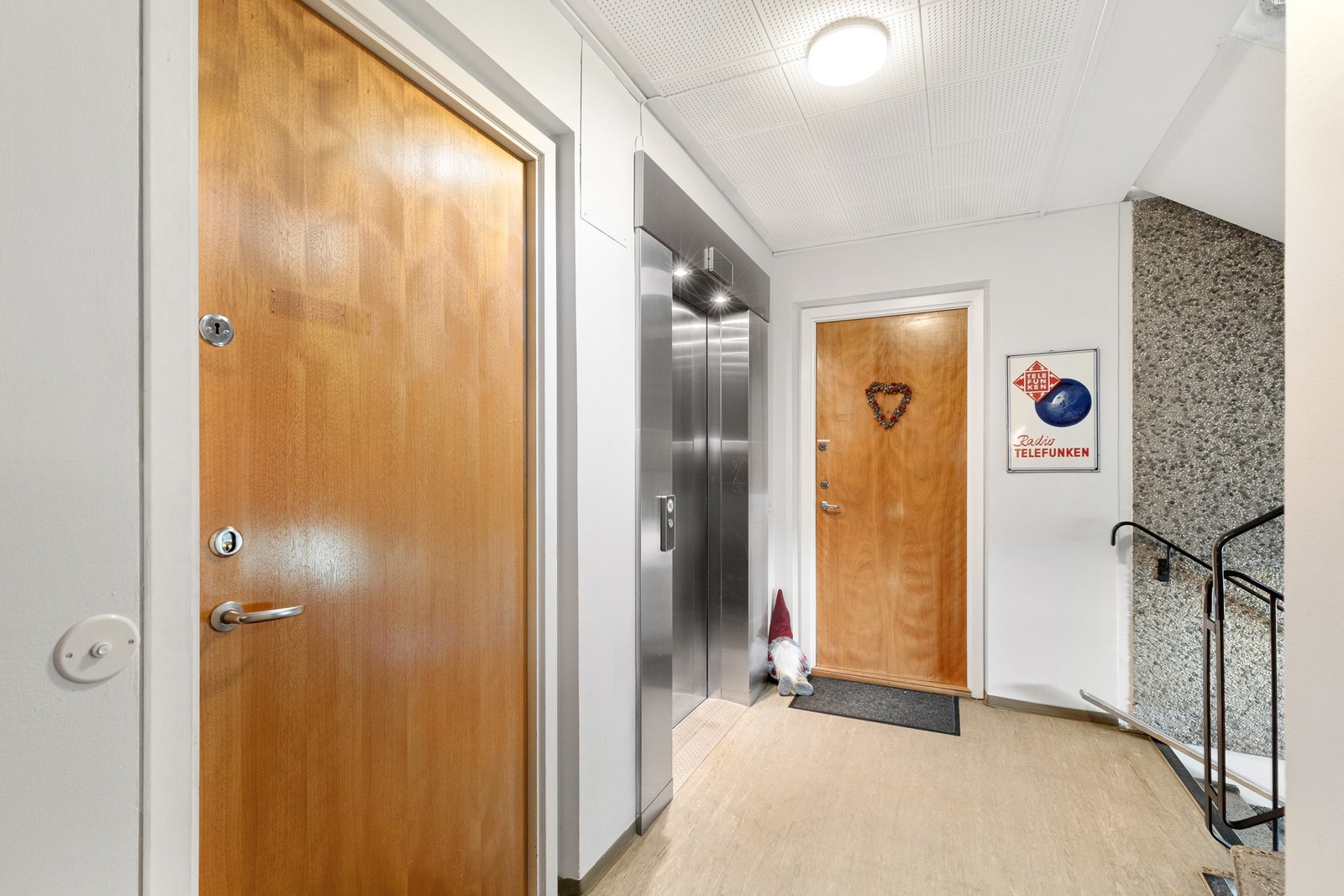 Heisadkomst til leiligheten. Galleribilde