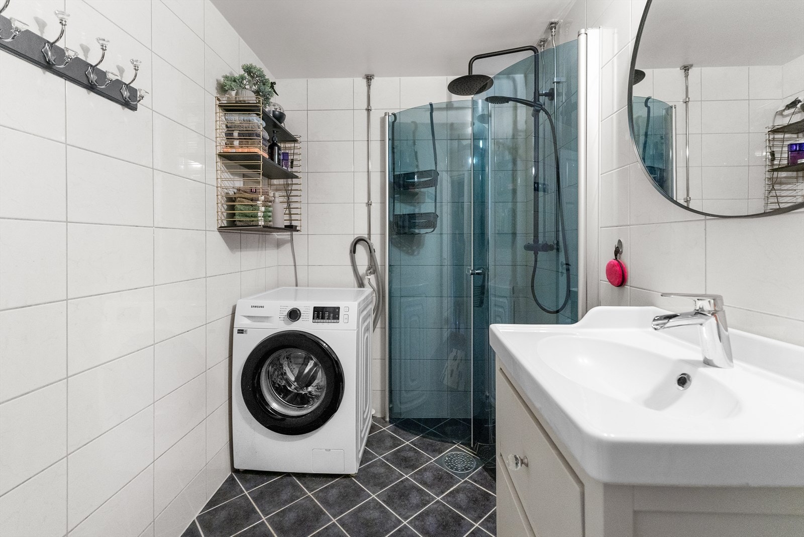 Varmtvann kommer fra fellesanlegg. Galleribilde