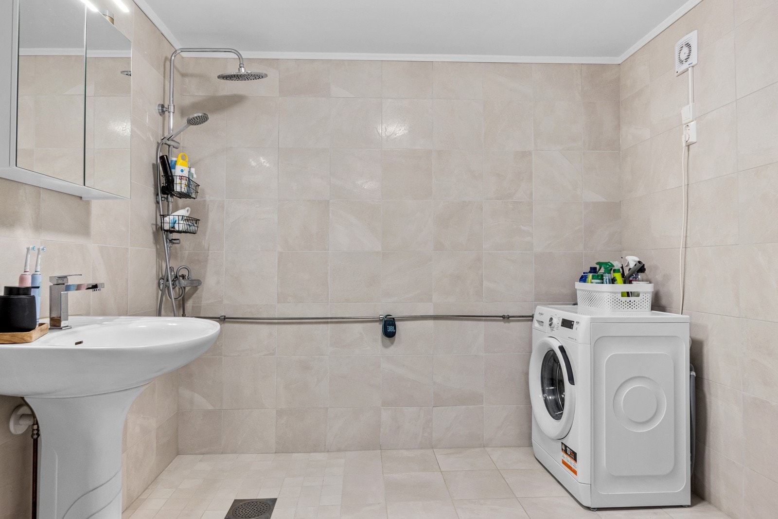 Bad i leilighet Galleribilde