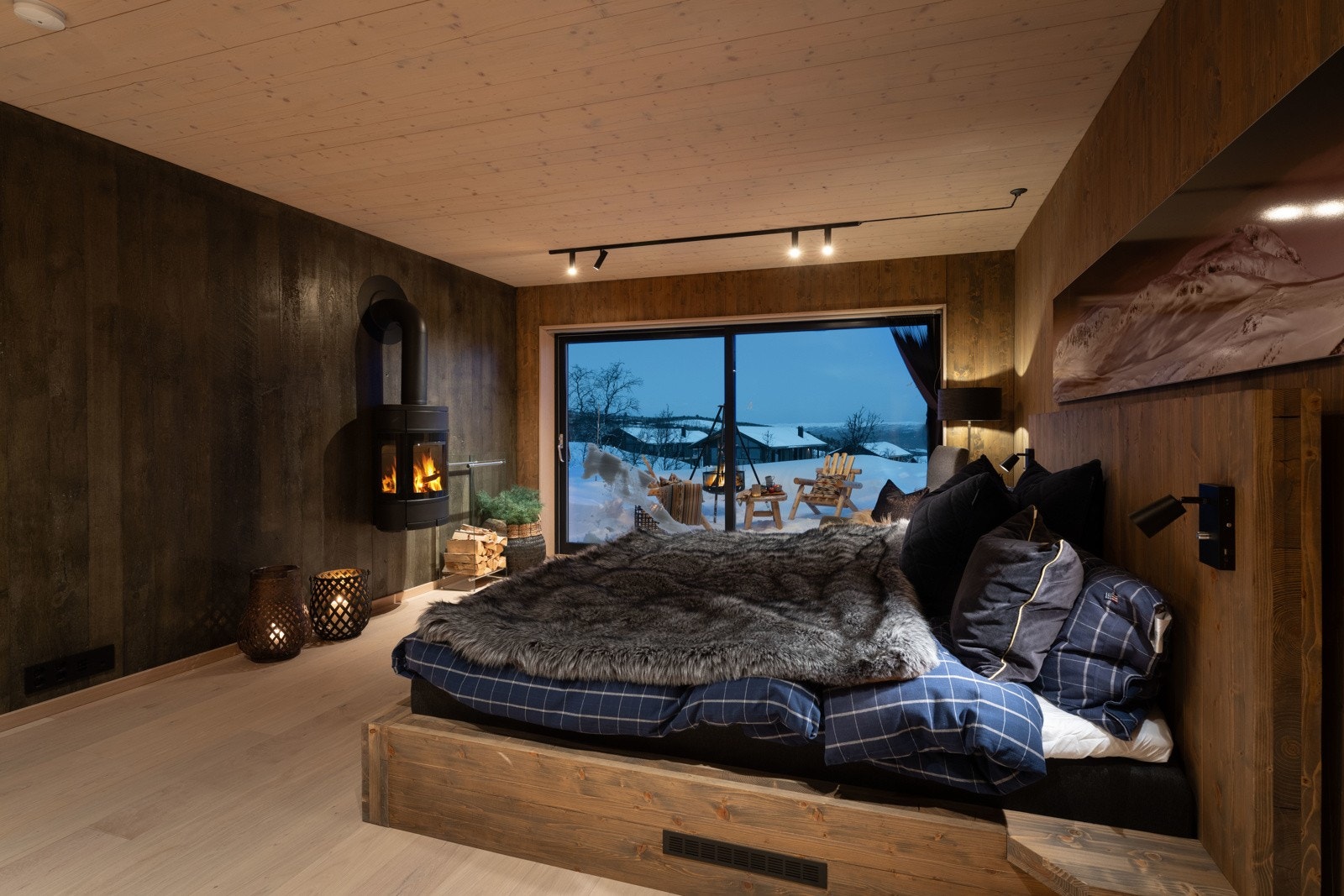 Lekkert soverom med eget bad finner du også her Galleribilde