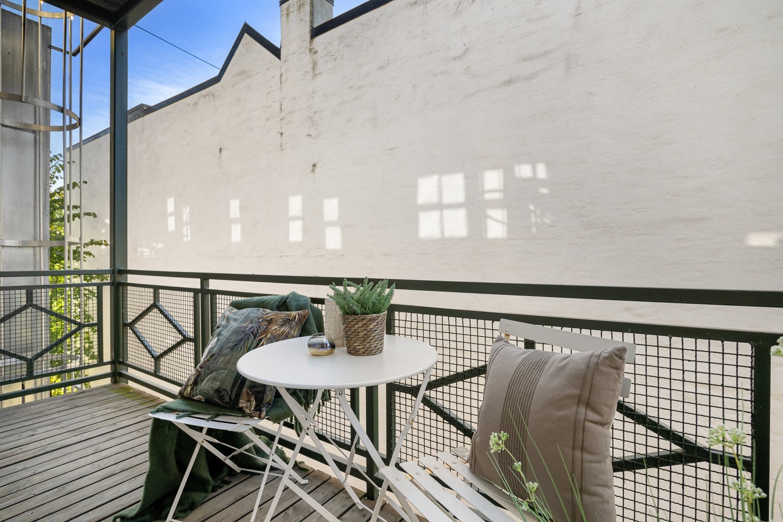 Balkongen er på ca. 4,5 kvm. Galleribilde